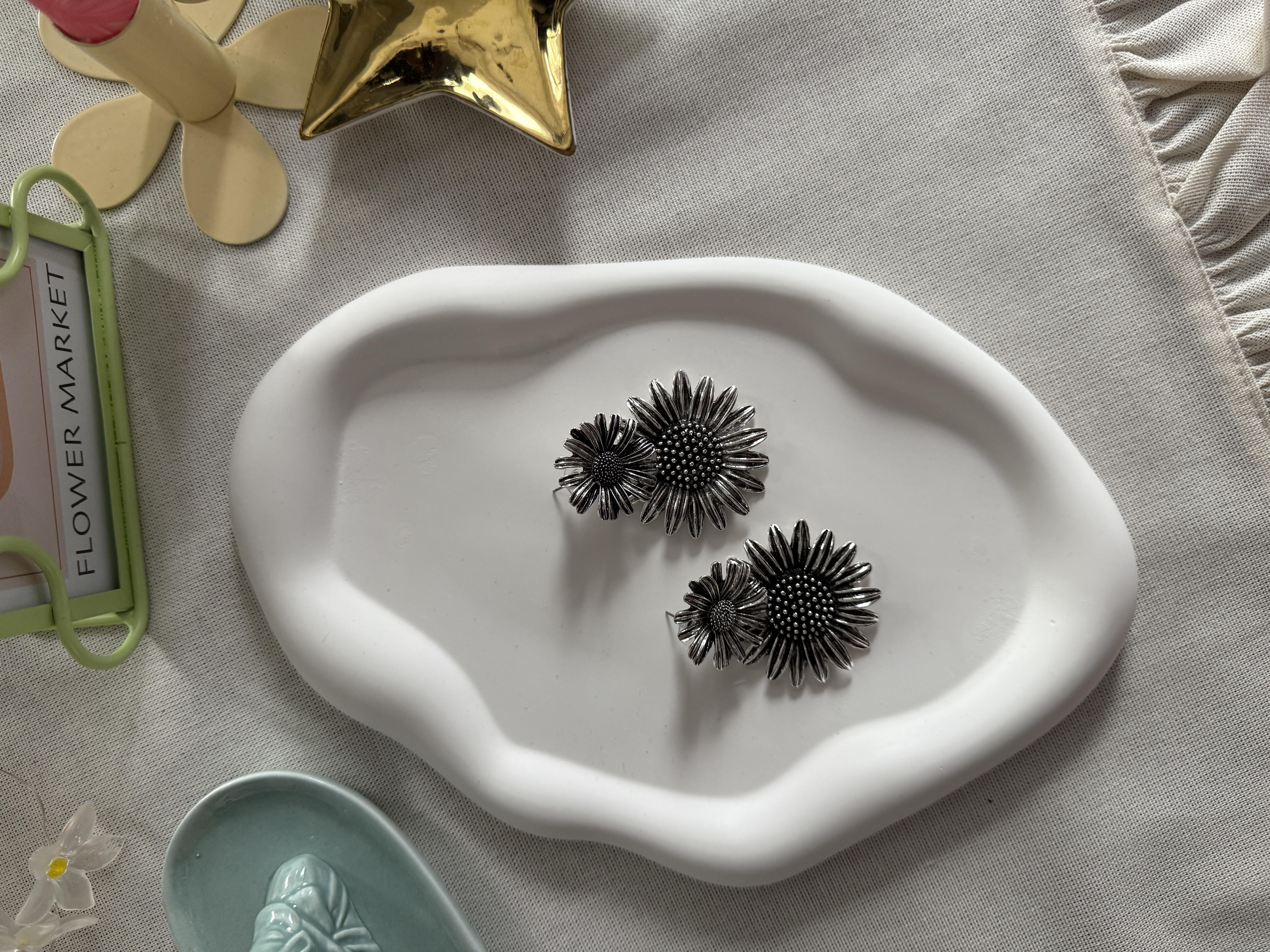 Marka Model Ayçiçek Motif Küpe - Gümüş · 4