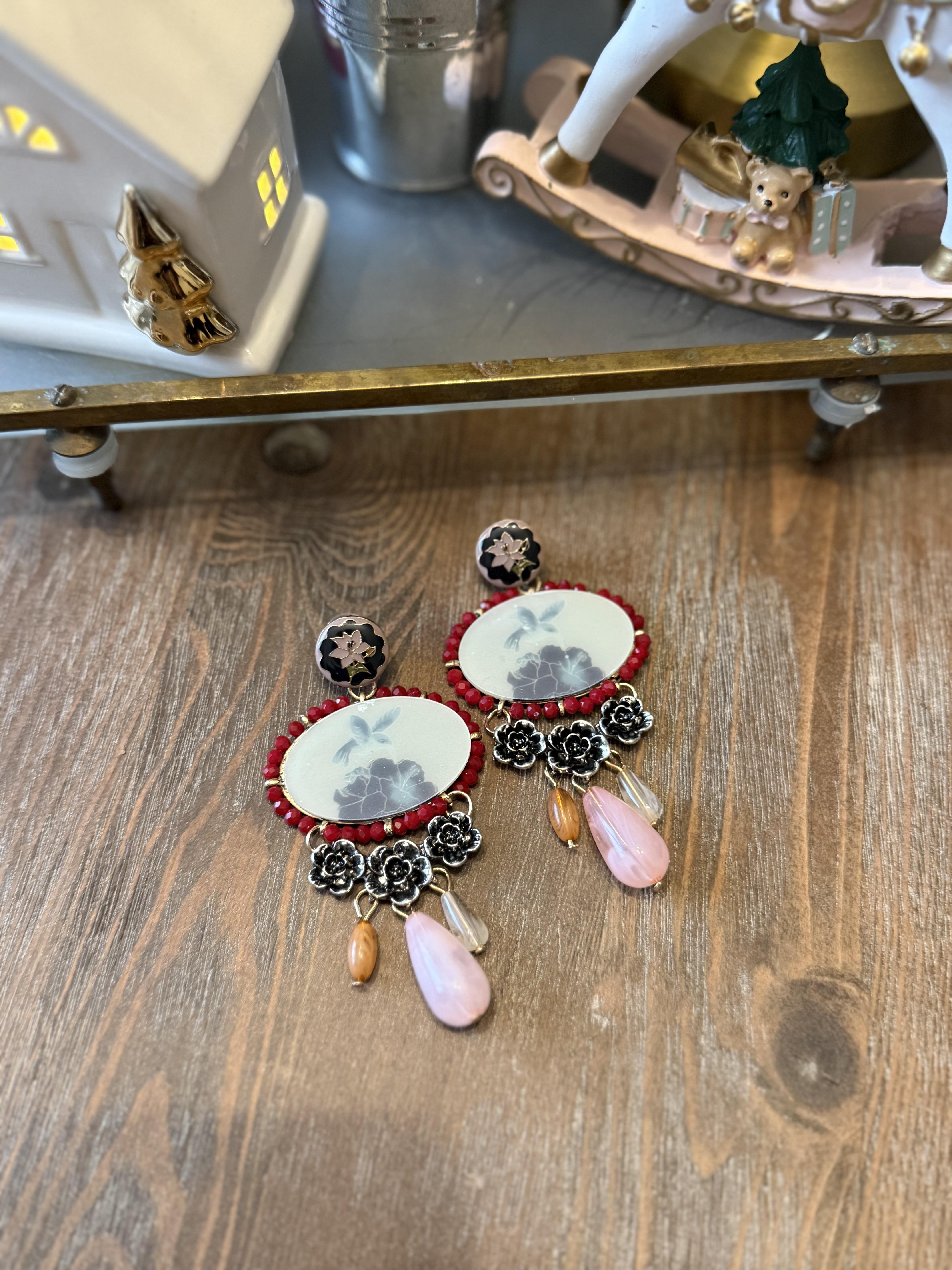 Marka Model Reçineli Küpe