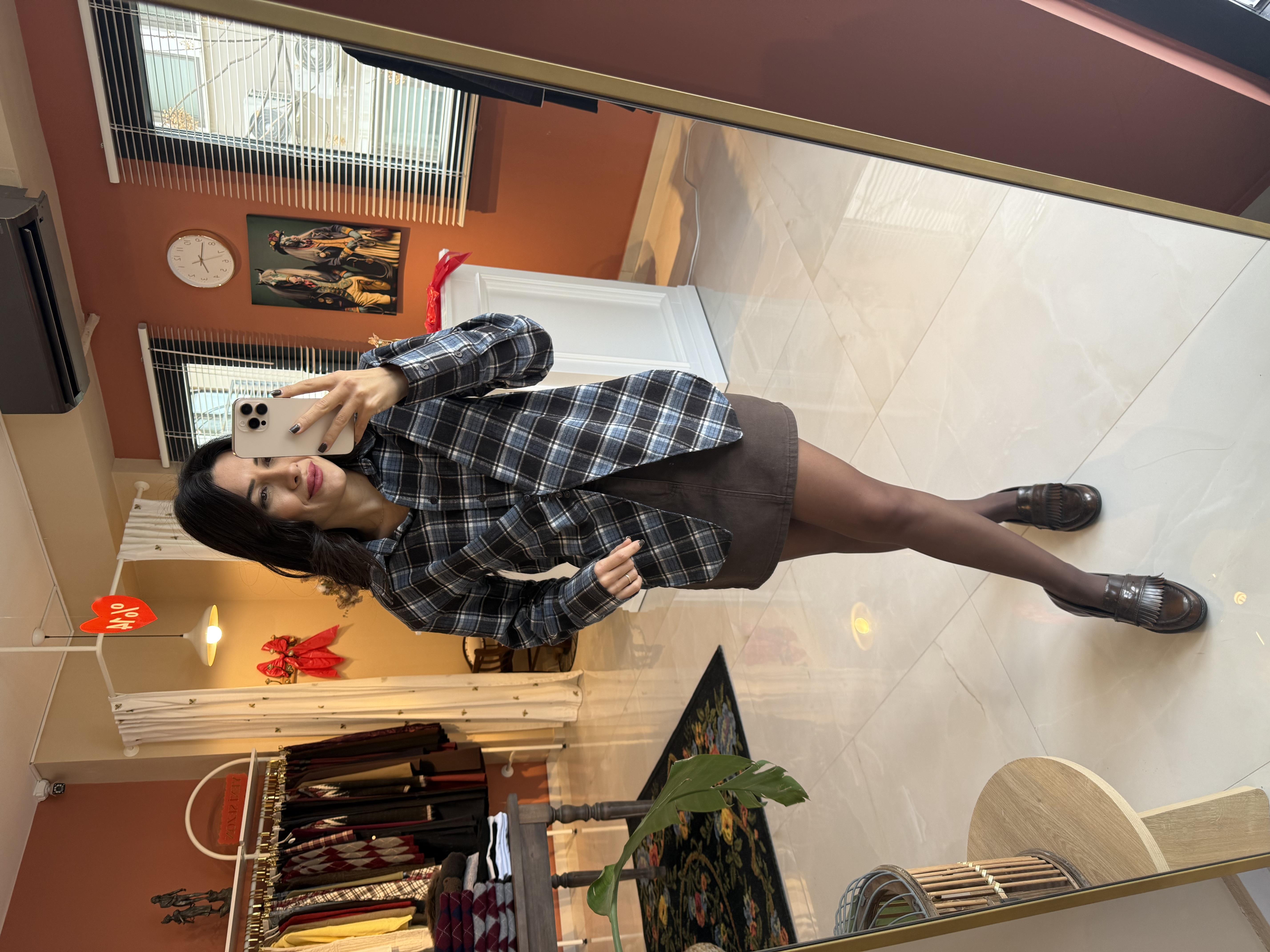 Mavi Ekoseli Omuzları Vatkalı Oduncu Gömlek