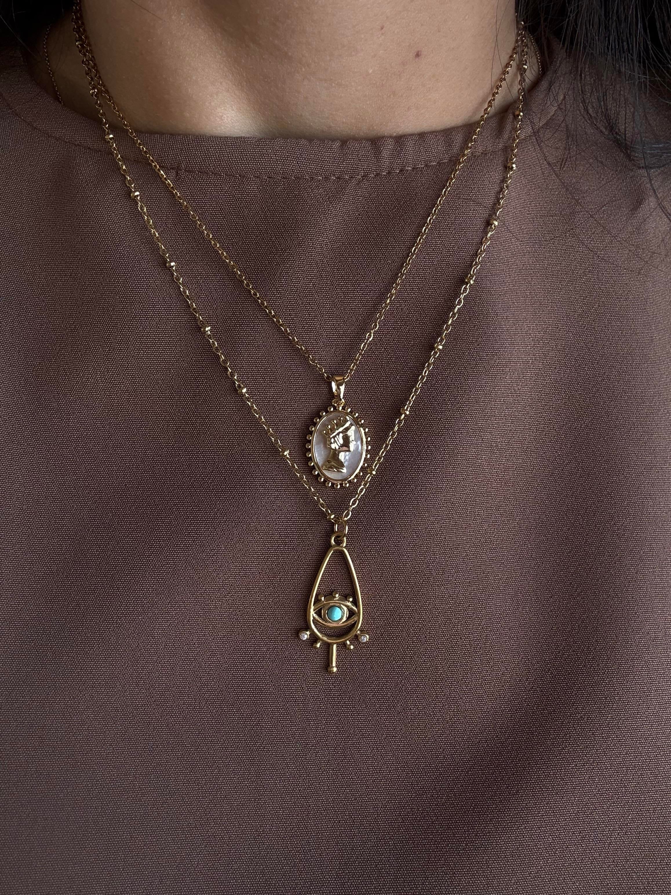 Mavi Taşlı Göz Çelik Kolye