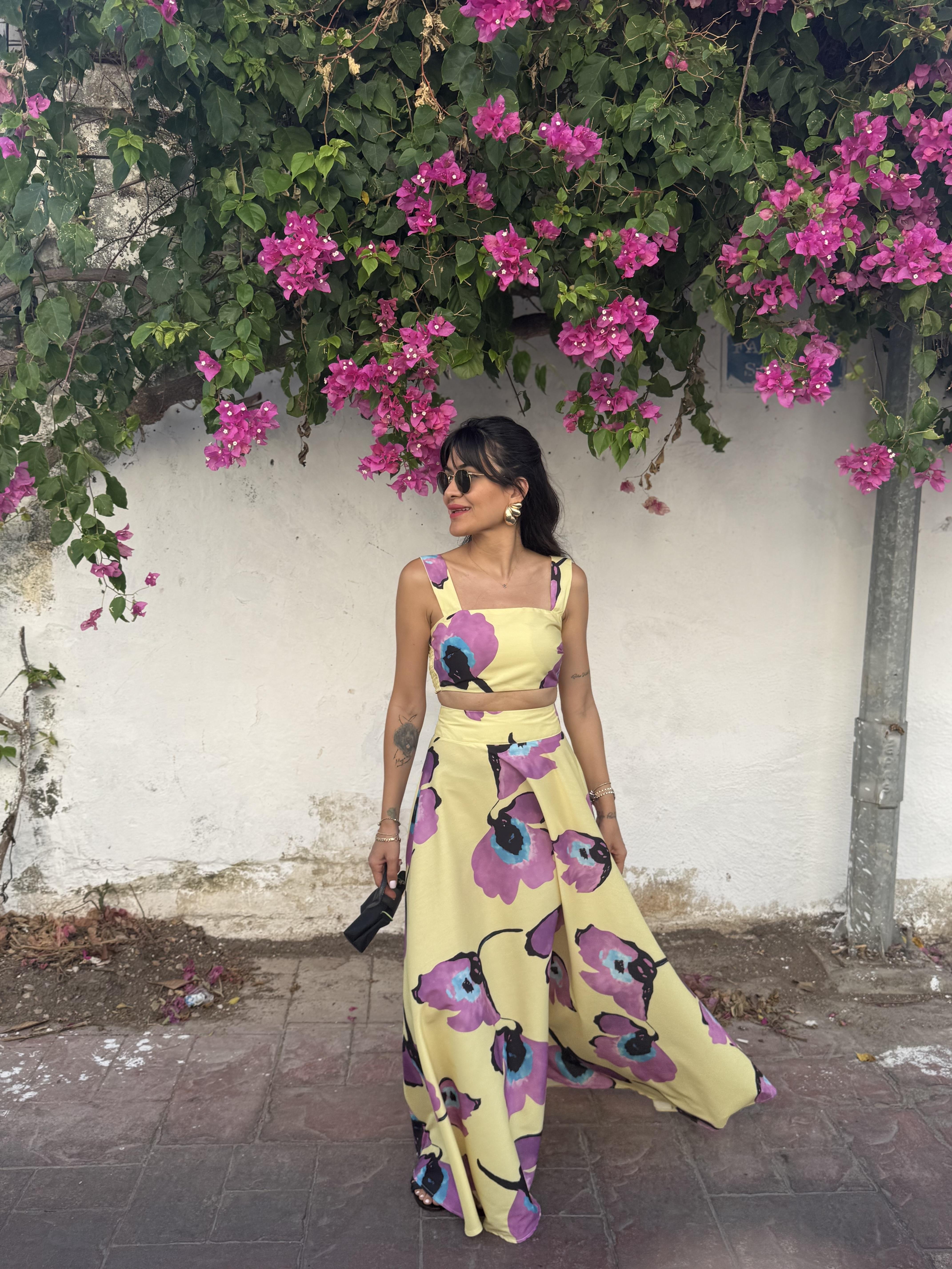 Mor Çiçek Desenli Takım