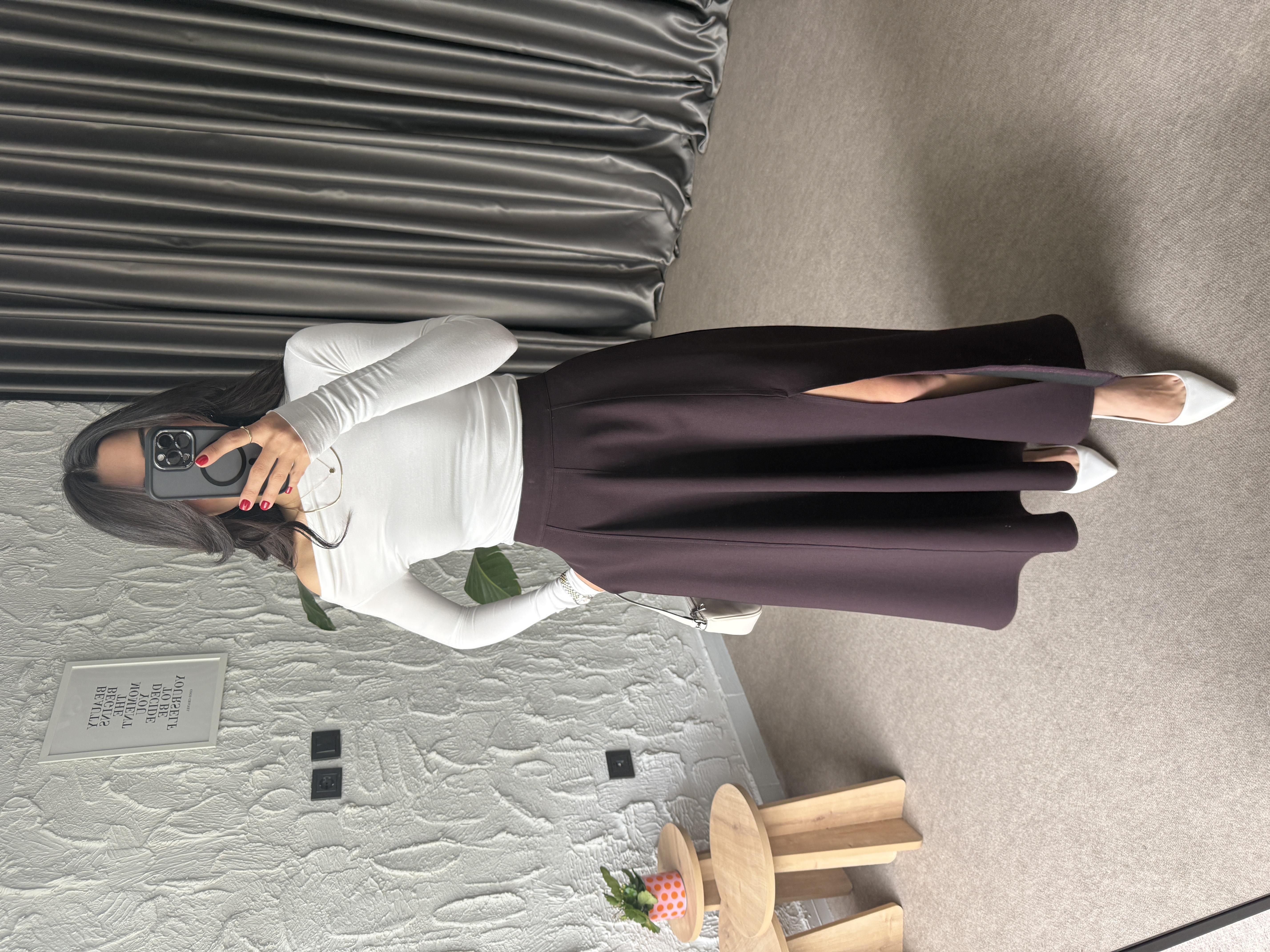 Mürdüm Yırtmaçlı Godeli Etek