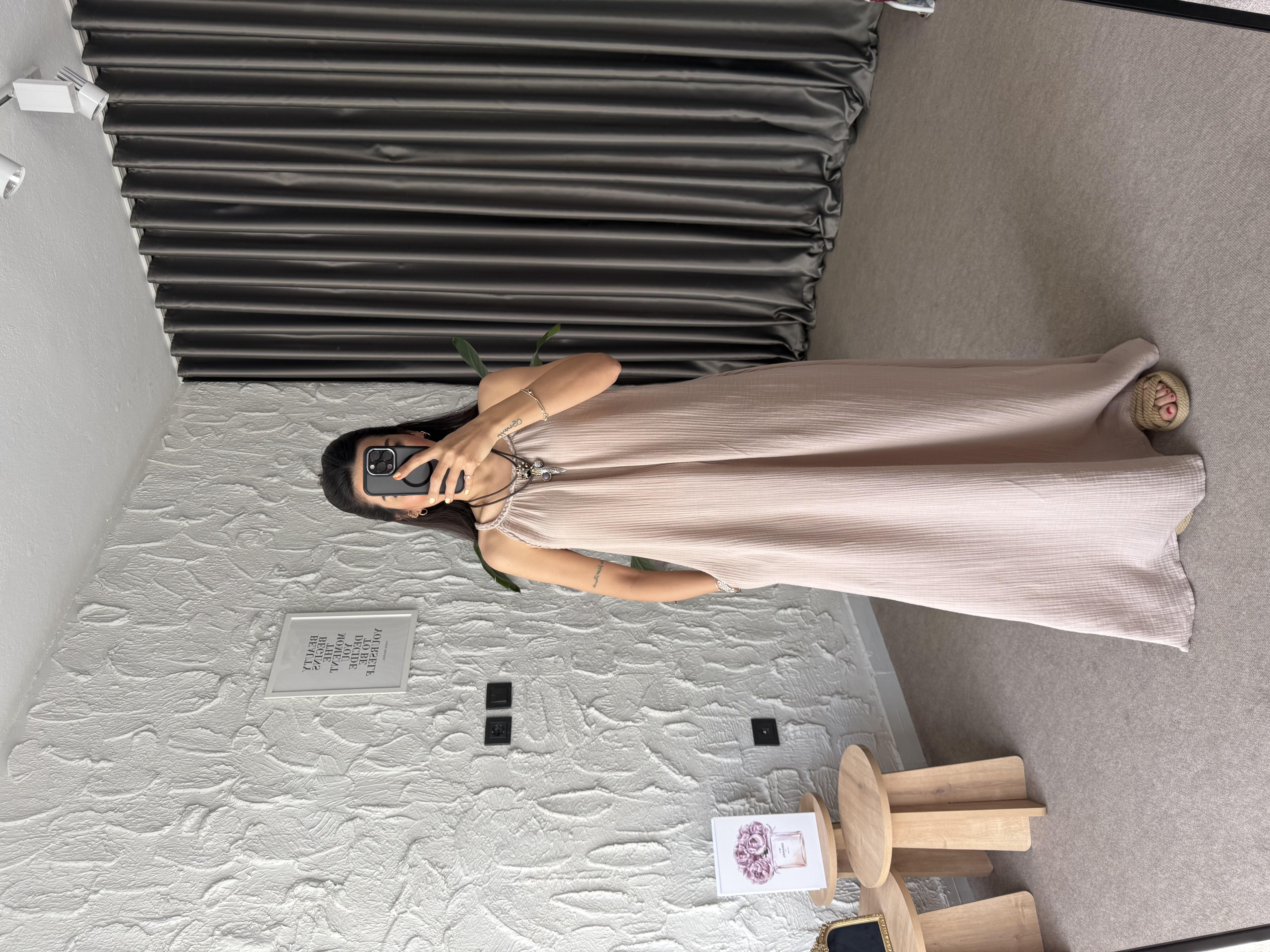 Örgü Detay Yırtmaçlı Müslin Elbise - Taş