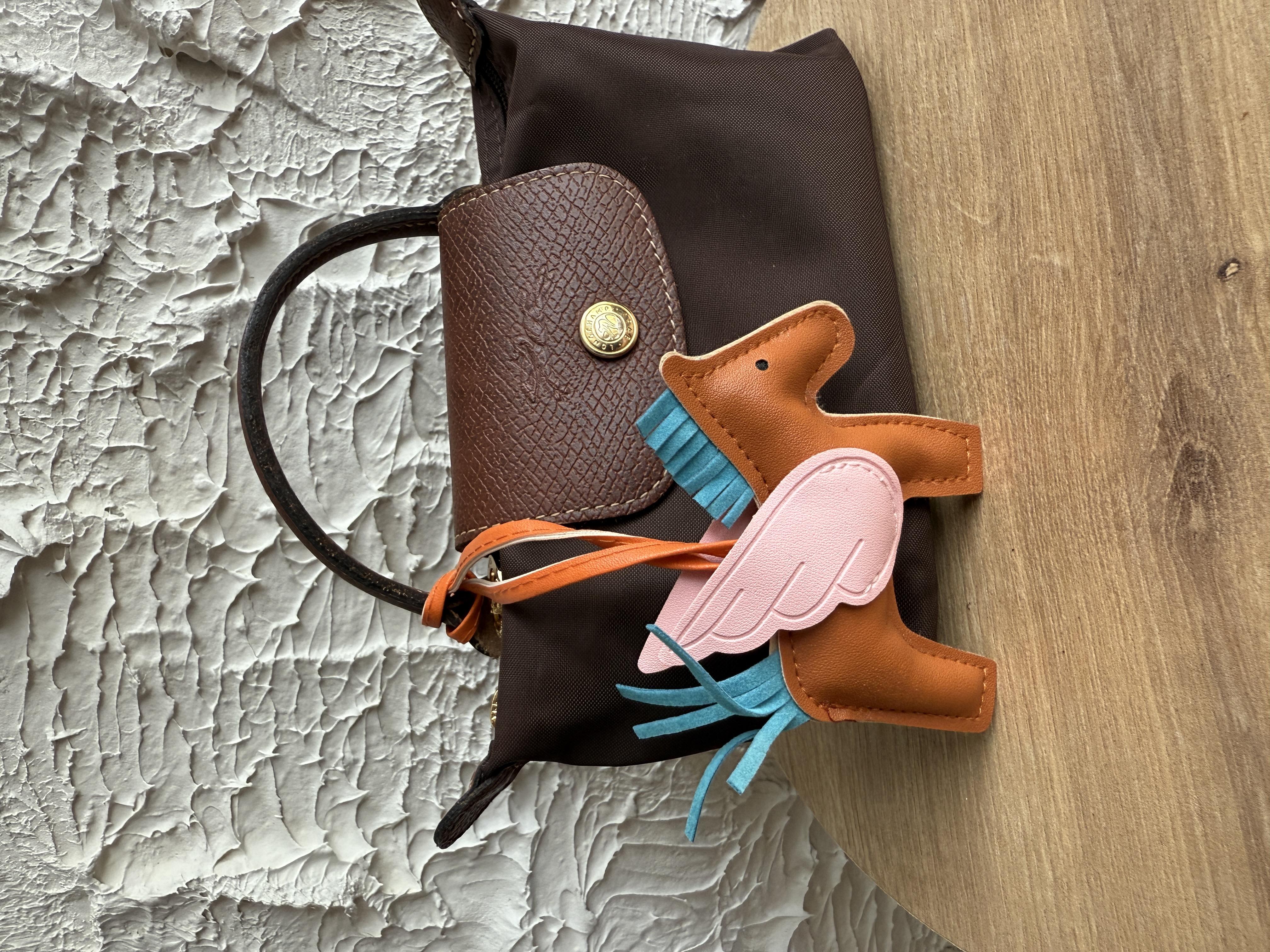 Pembe Kahverengi At Figürlü Çanta Aksesuarı