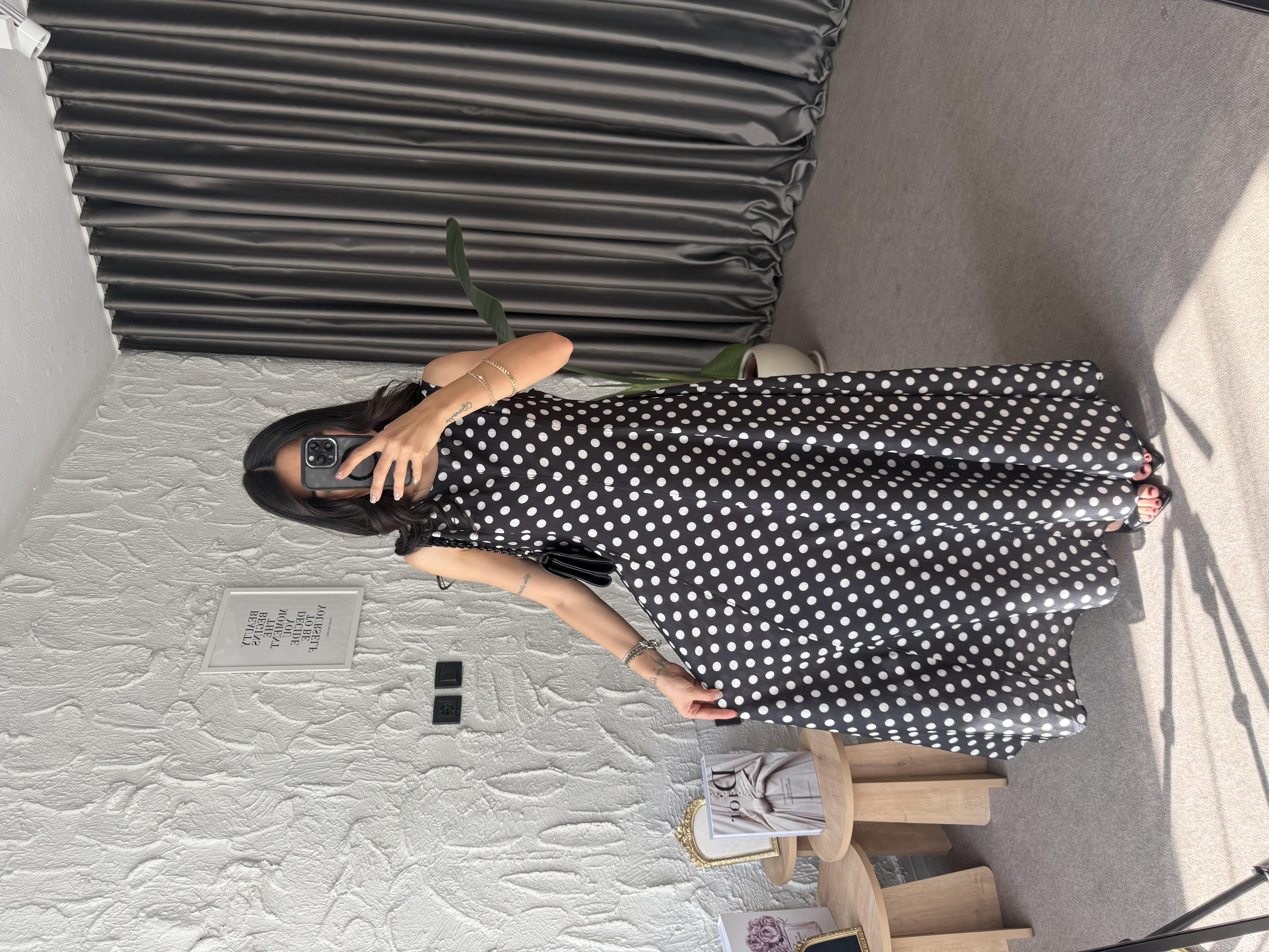 Puantiyeli Midi Elbise