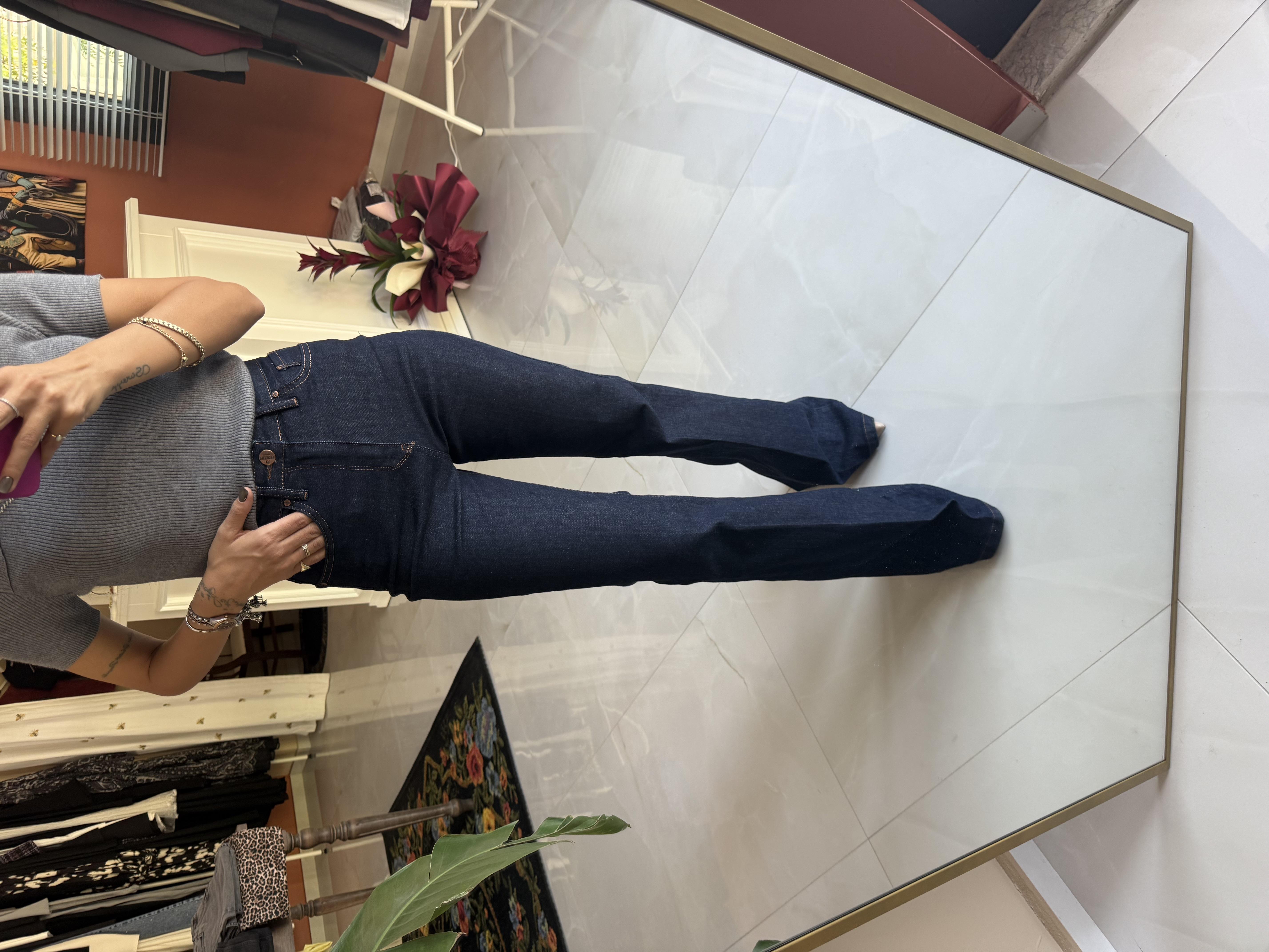 Rim Koyu Mavi İspanyol Paça Jean Pantolon · 3