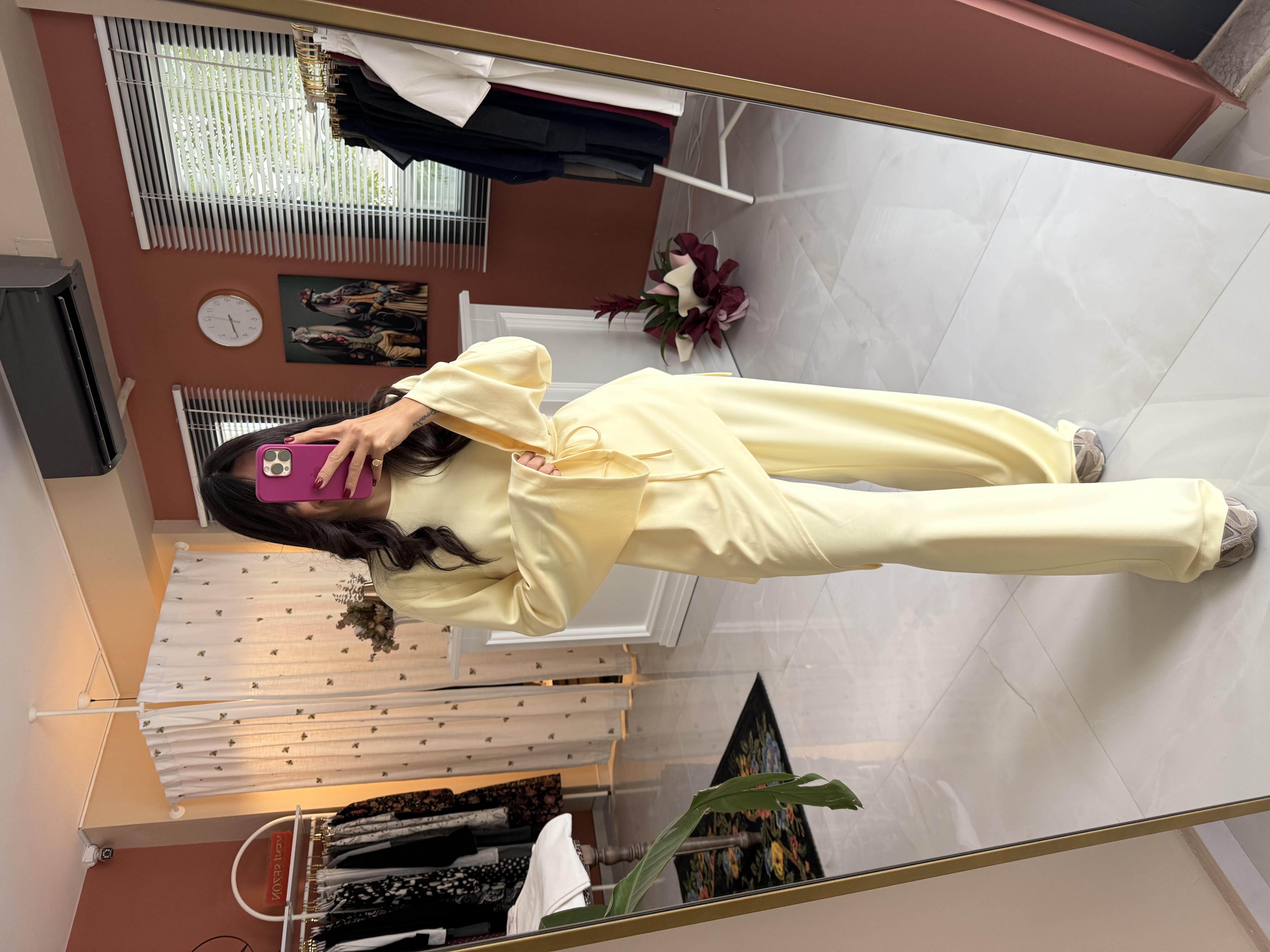 Sarı Asimetrik Kesim Takım