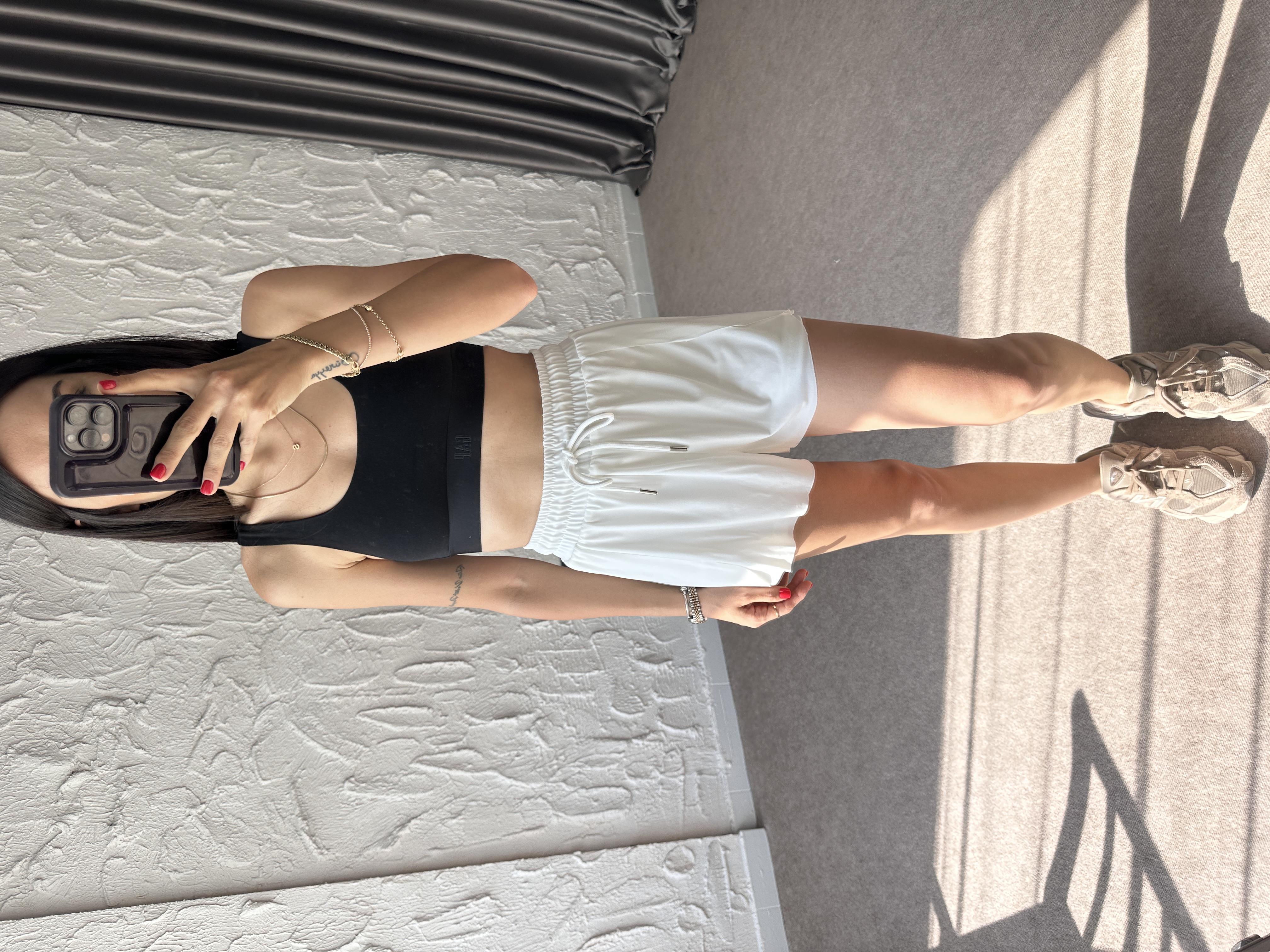 Shuqa Beyaz Tayt Şort