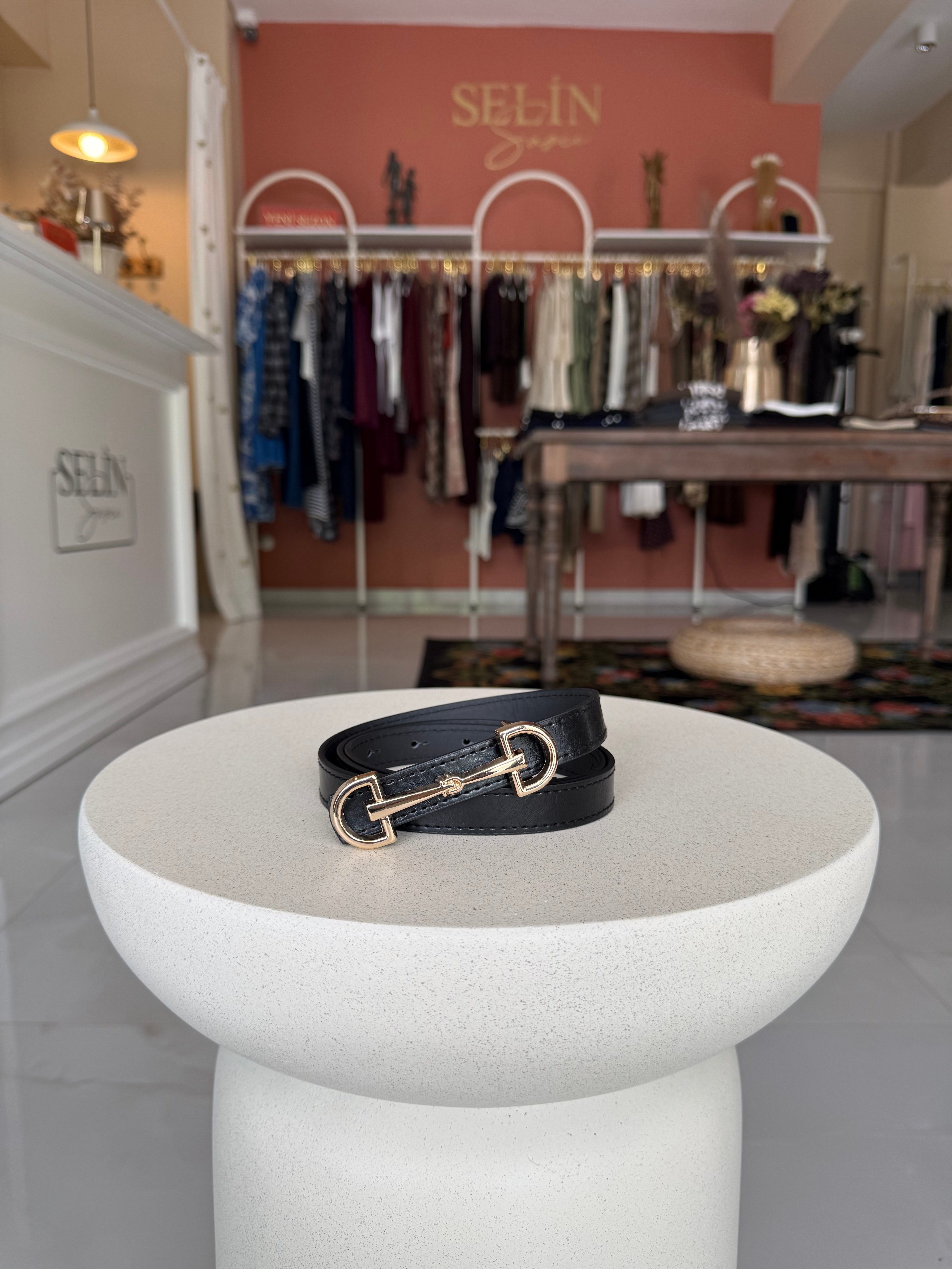 Siyah Çift Gold Tokalı D Kemer