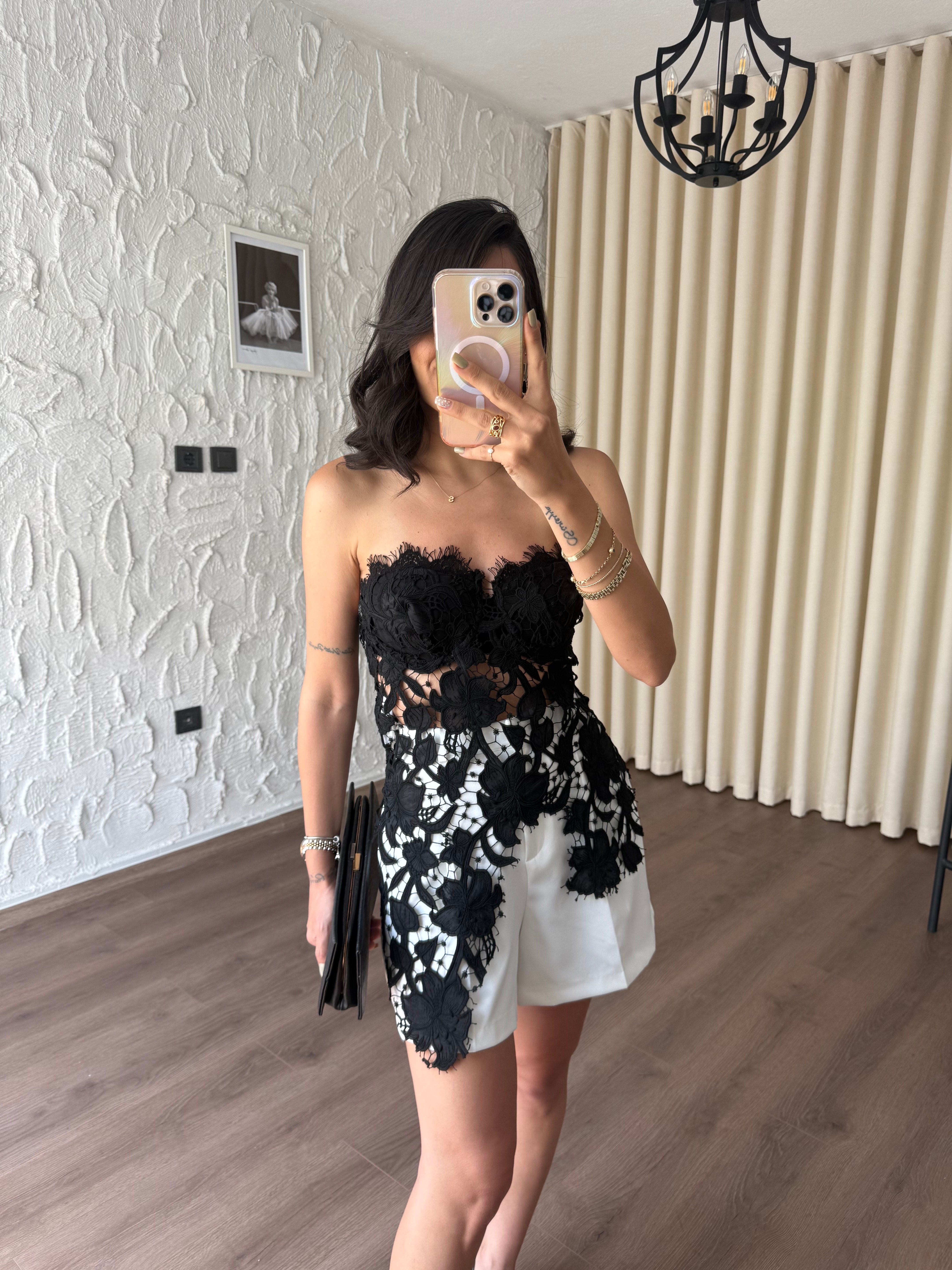 Siyah Güpür Korse