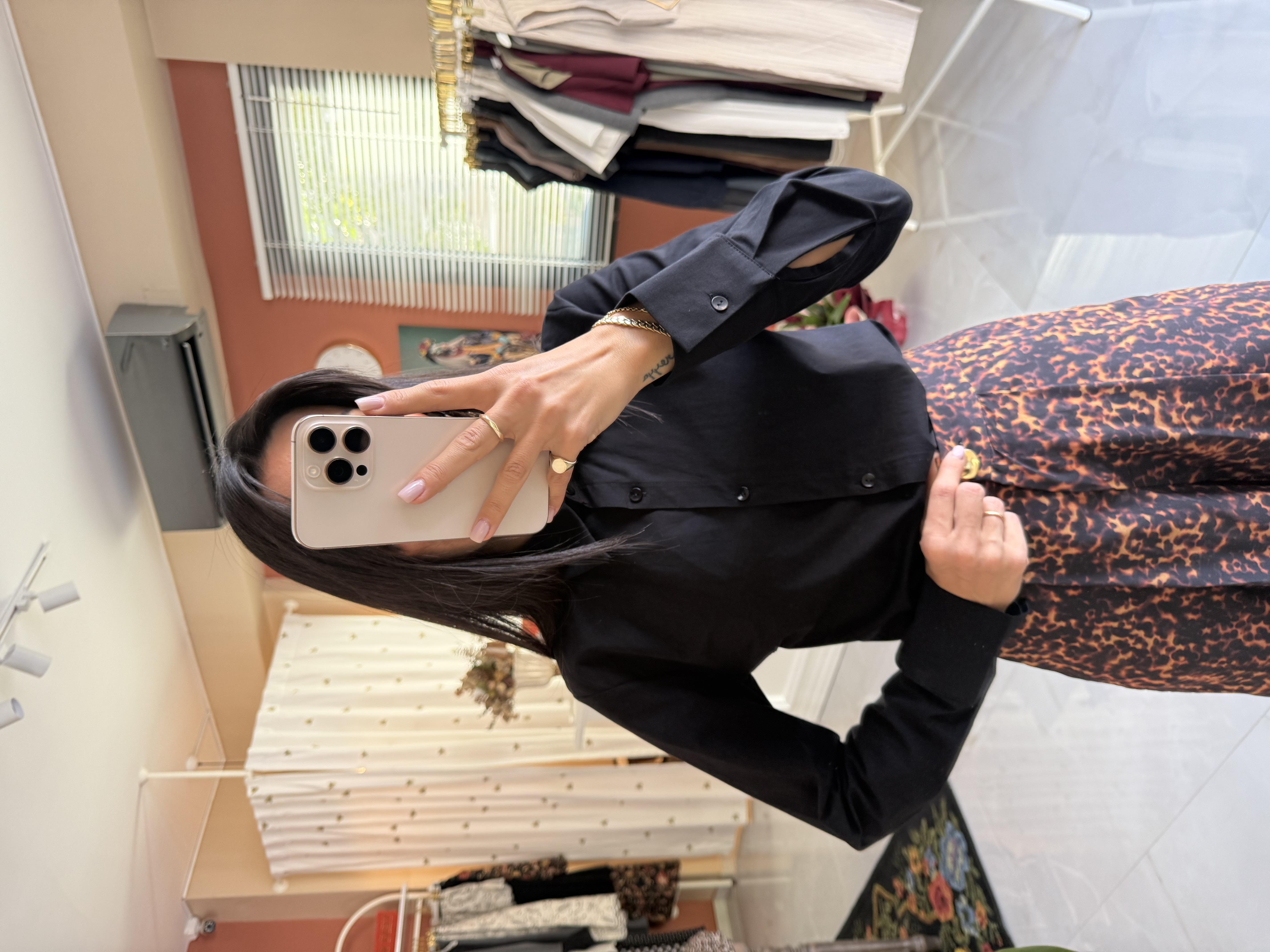 Siyah Slim Fit Pamuklu Gömlek