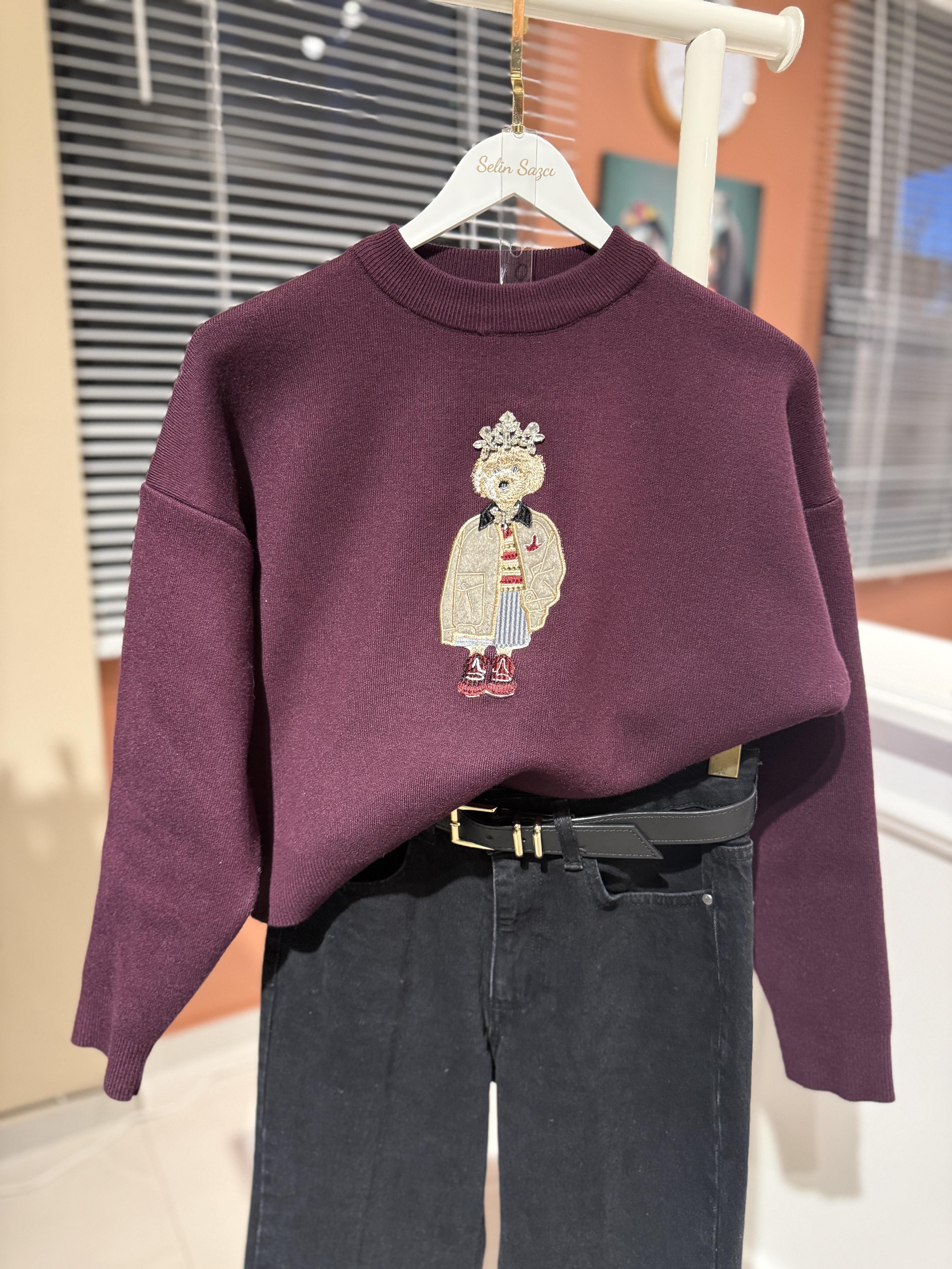 Taş ve Boncuklu Köpek İşlemeli Bordo Triko
