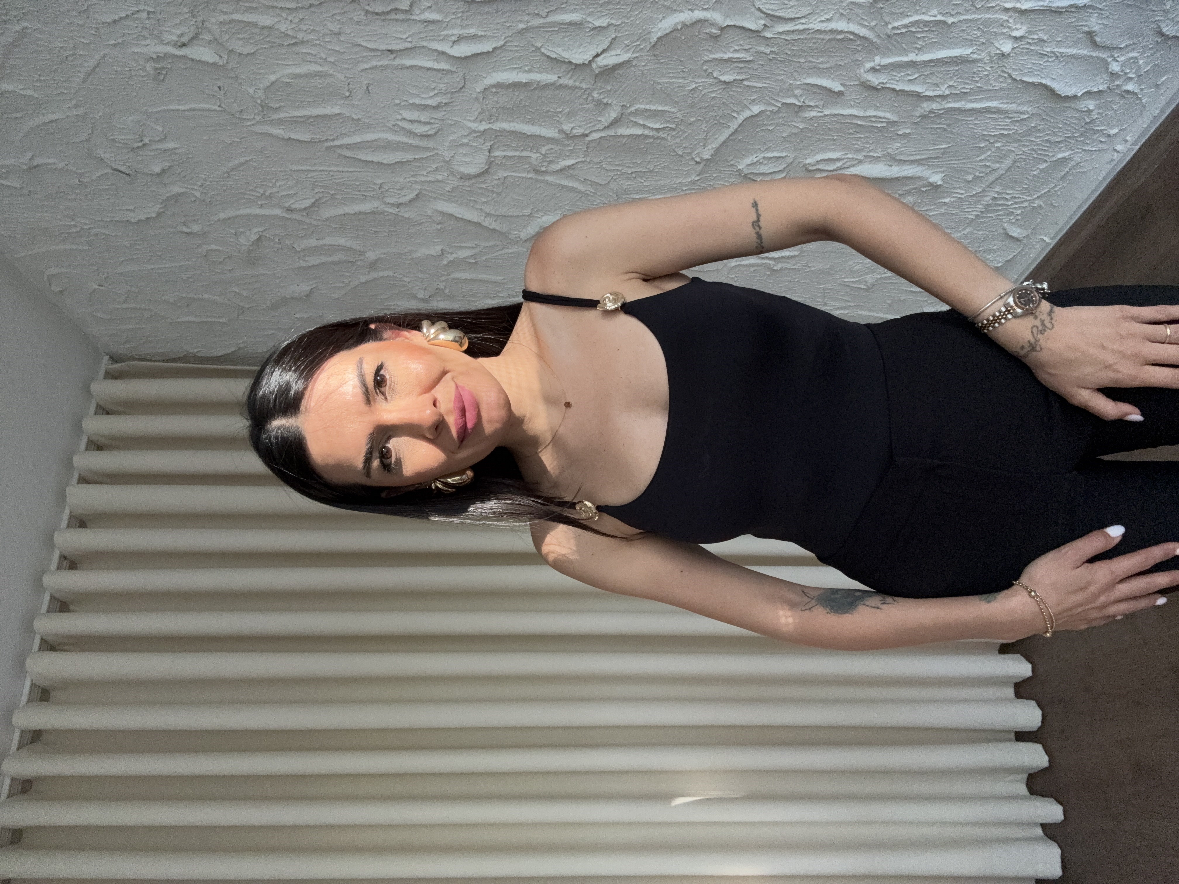 Toka Detaylı Siyah Bodysuit