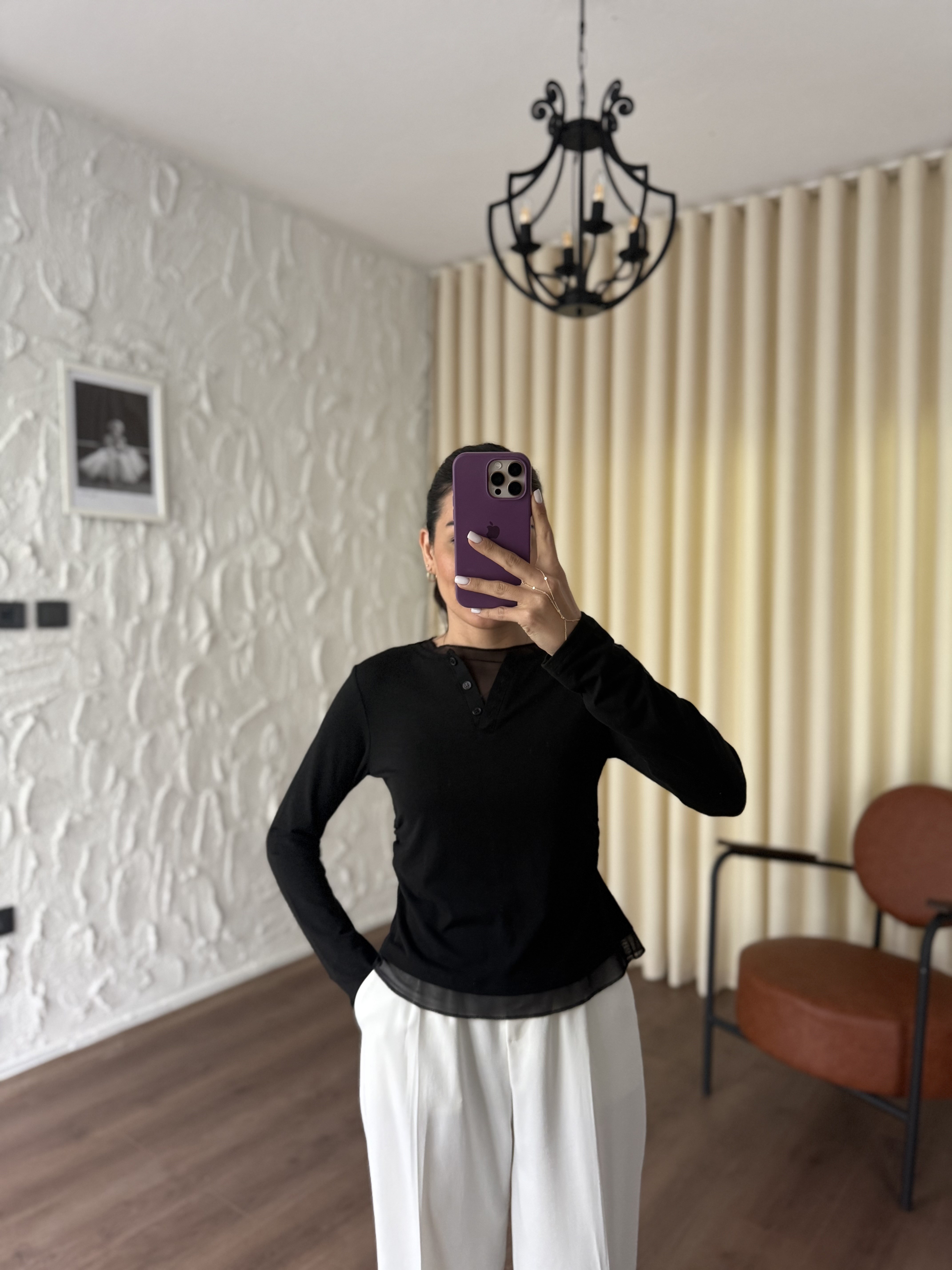 Tül Garnili Örme Siyah Bluz