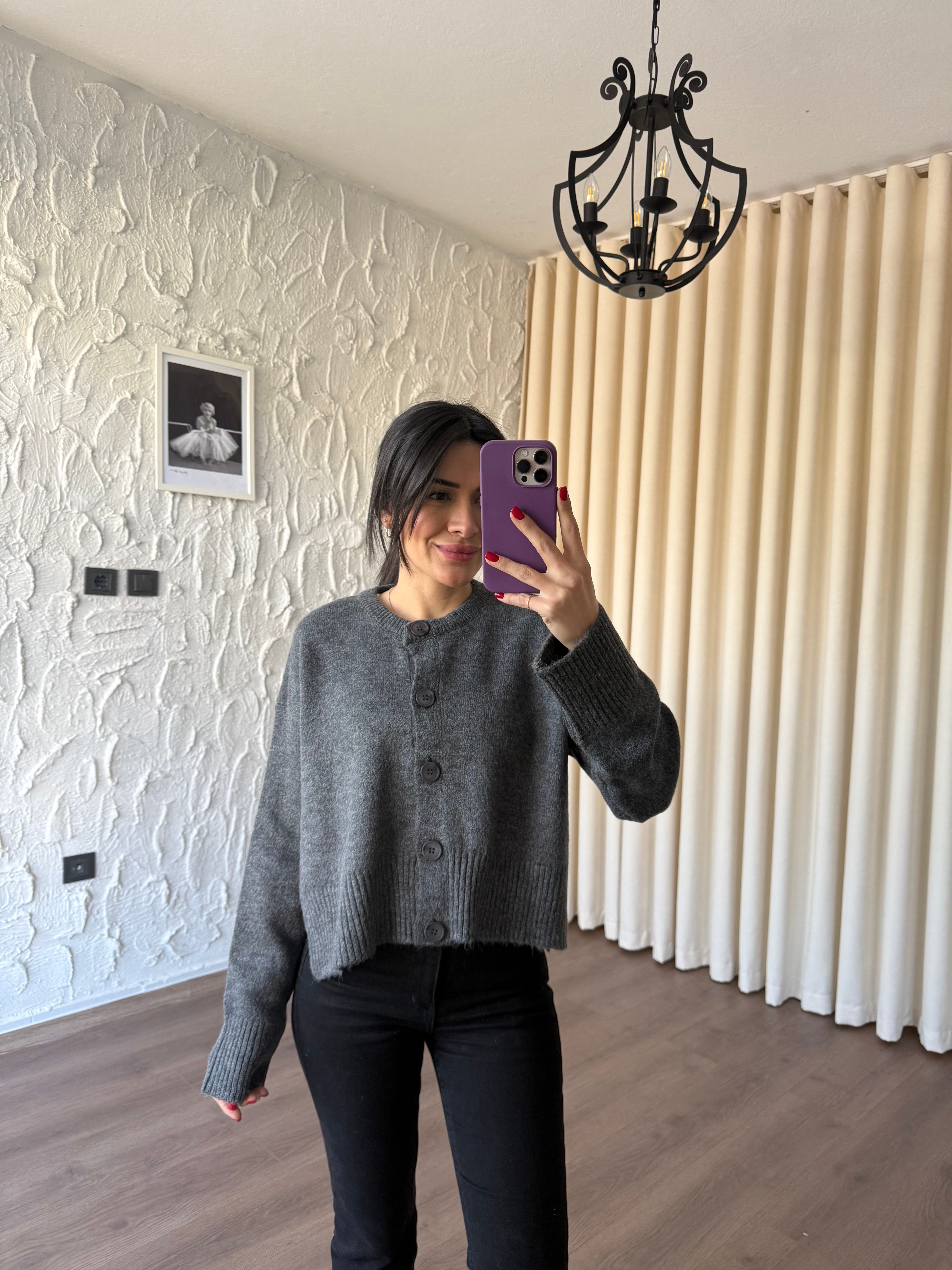 Yandan Yırtmaçlı Gri Hırka