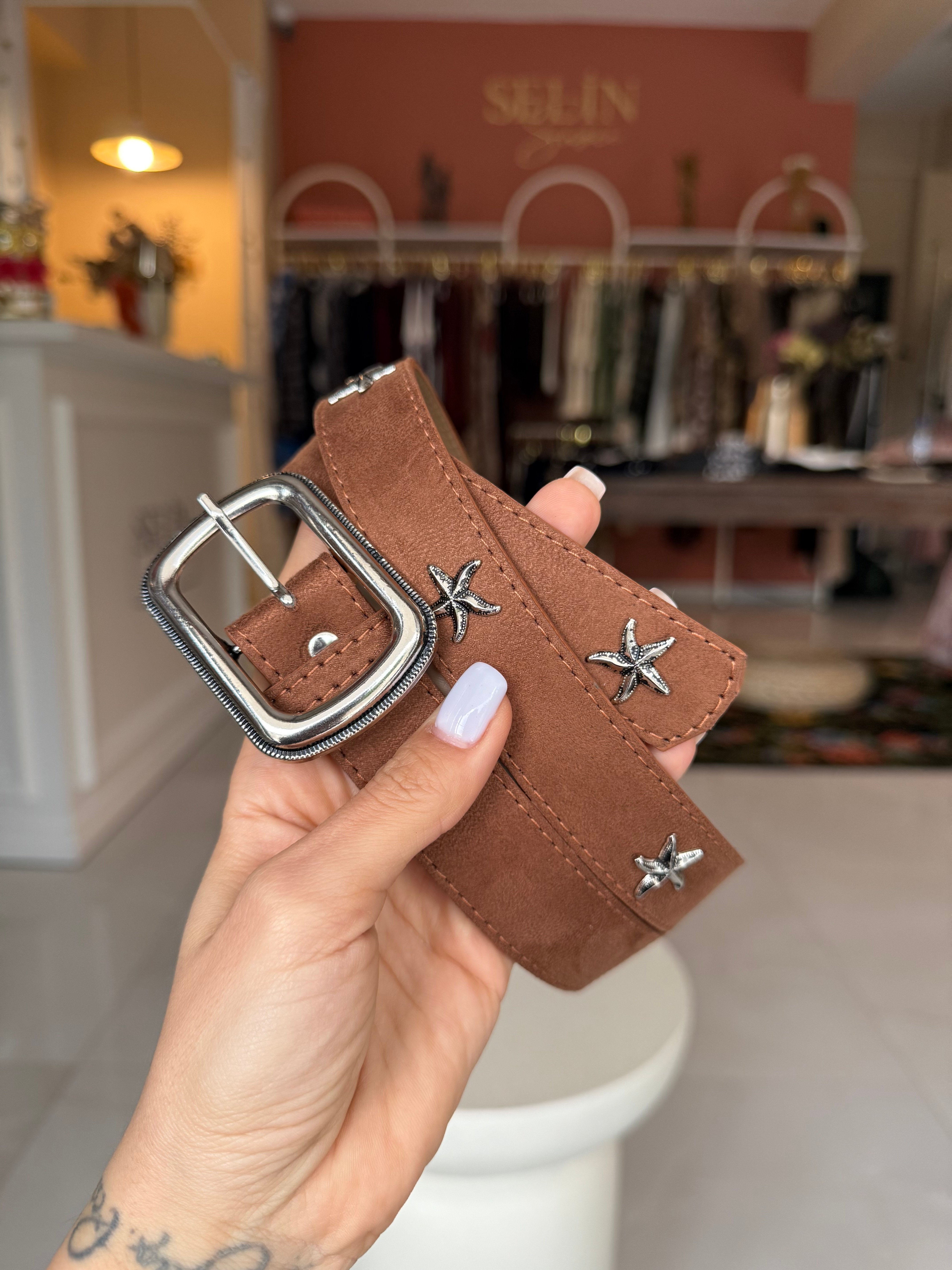 Yıldız İşlemeli Karartma Tokalı Taba Süet Kemer