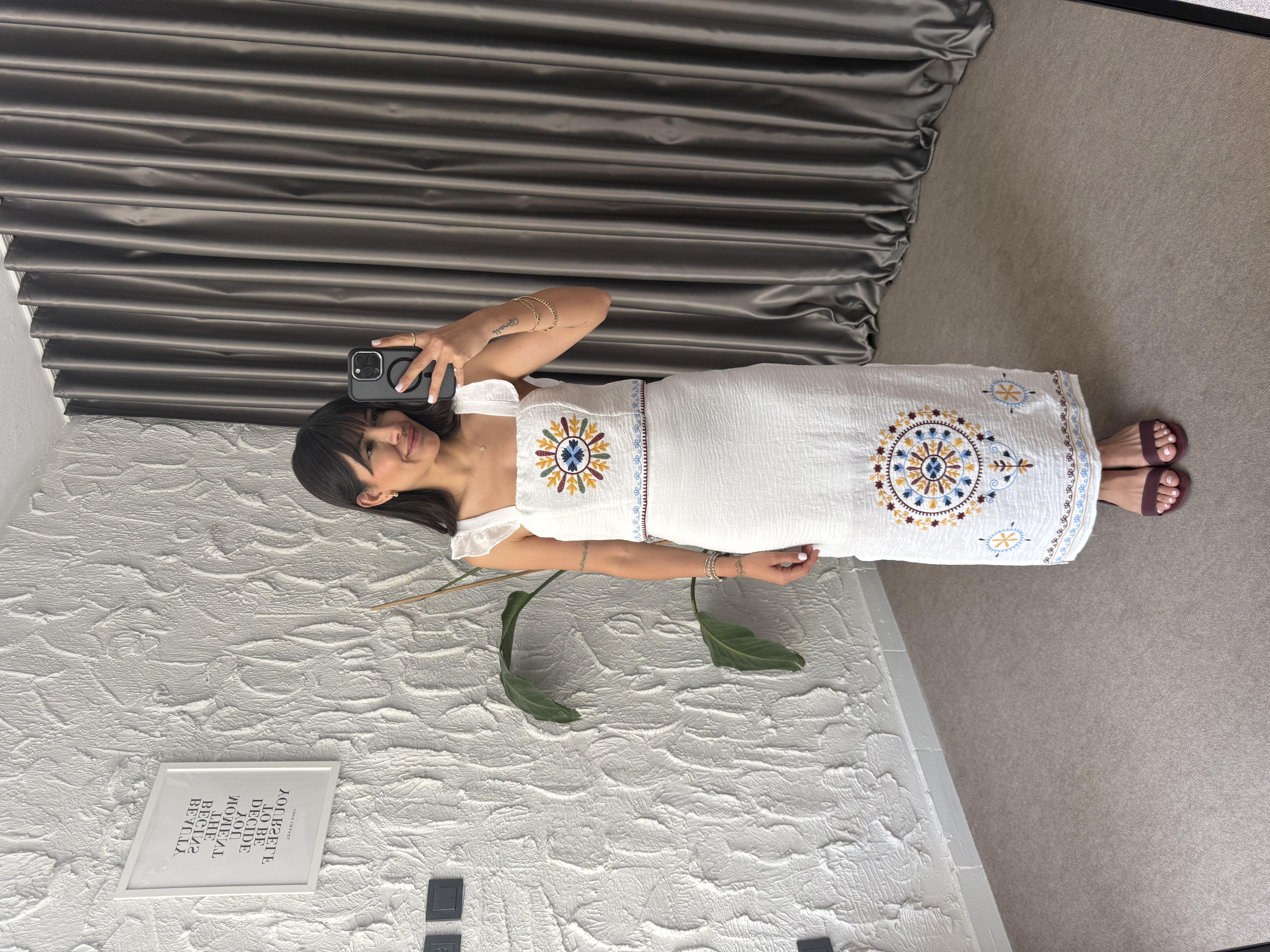 Zaria Nakış İşlemeli Takım