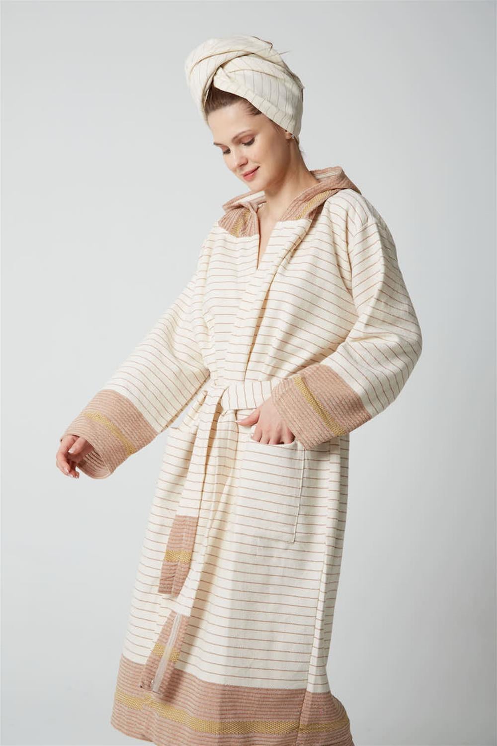 Four Seasons Bornoz Krem 