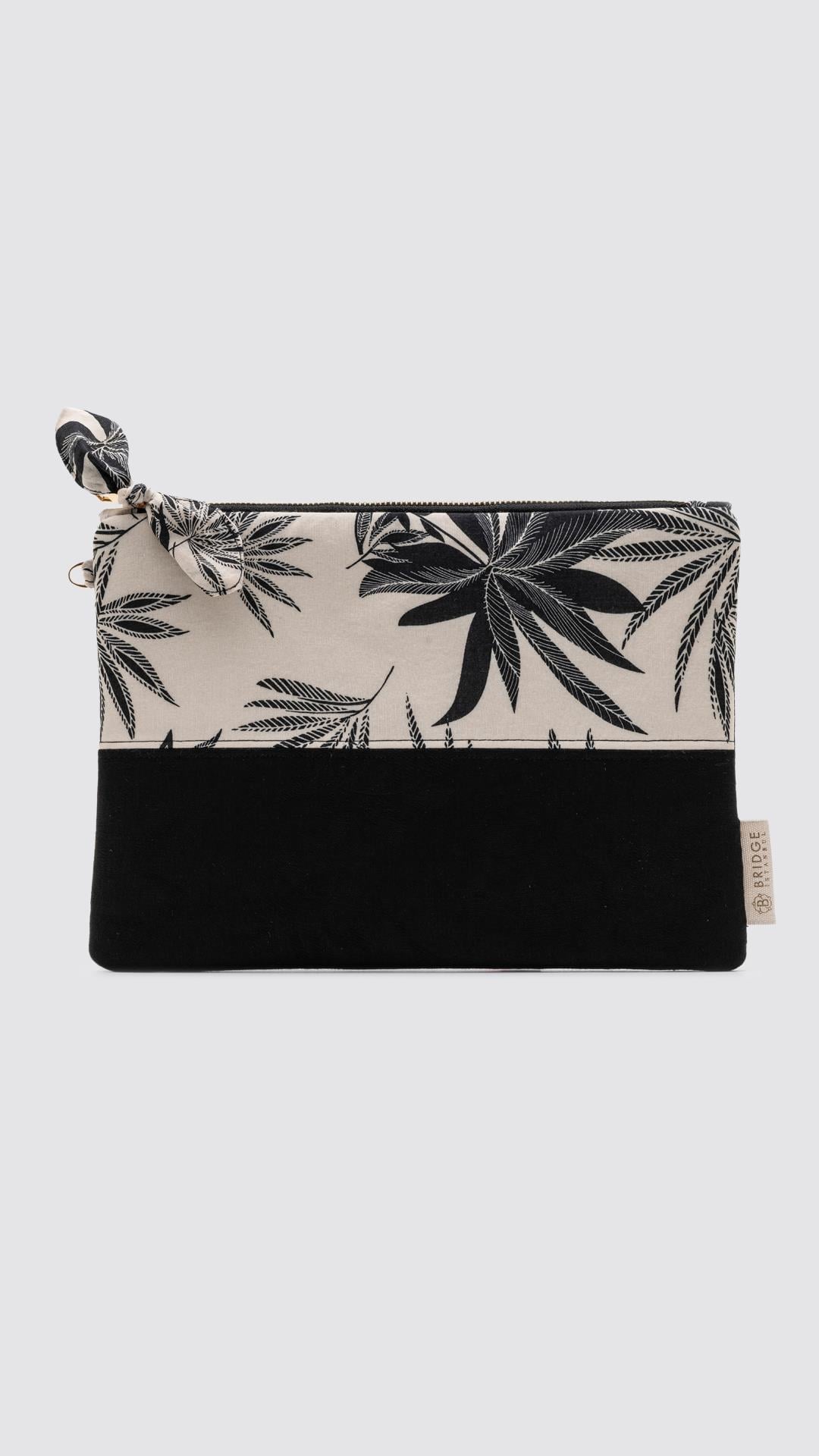 El Yapımı Siyah Keten Clutch