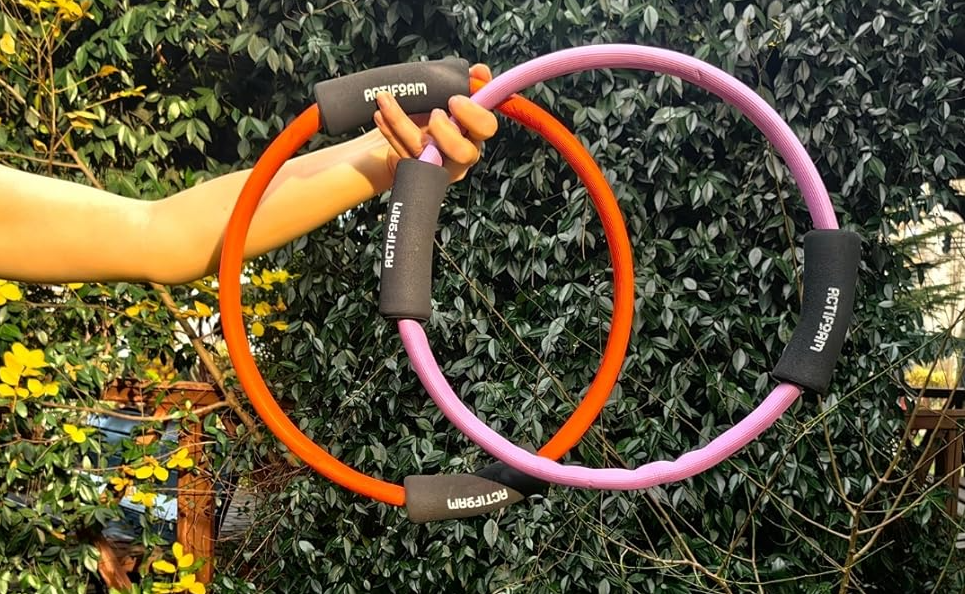 Esneklik ve Güç İçin Mükemmel Yardımcı: Actifoam Pilates Çemberi