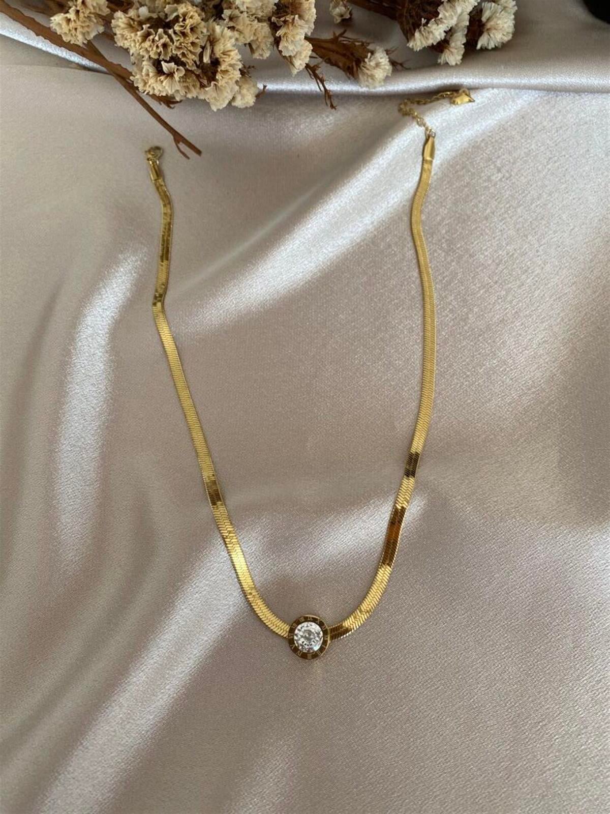 Blvgari taşlı İtalyan kolye