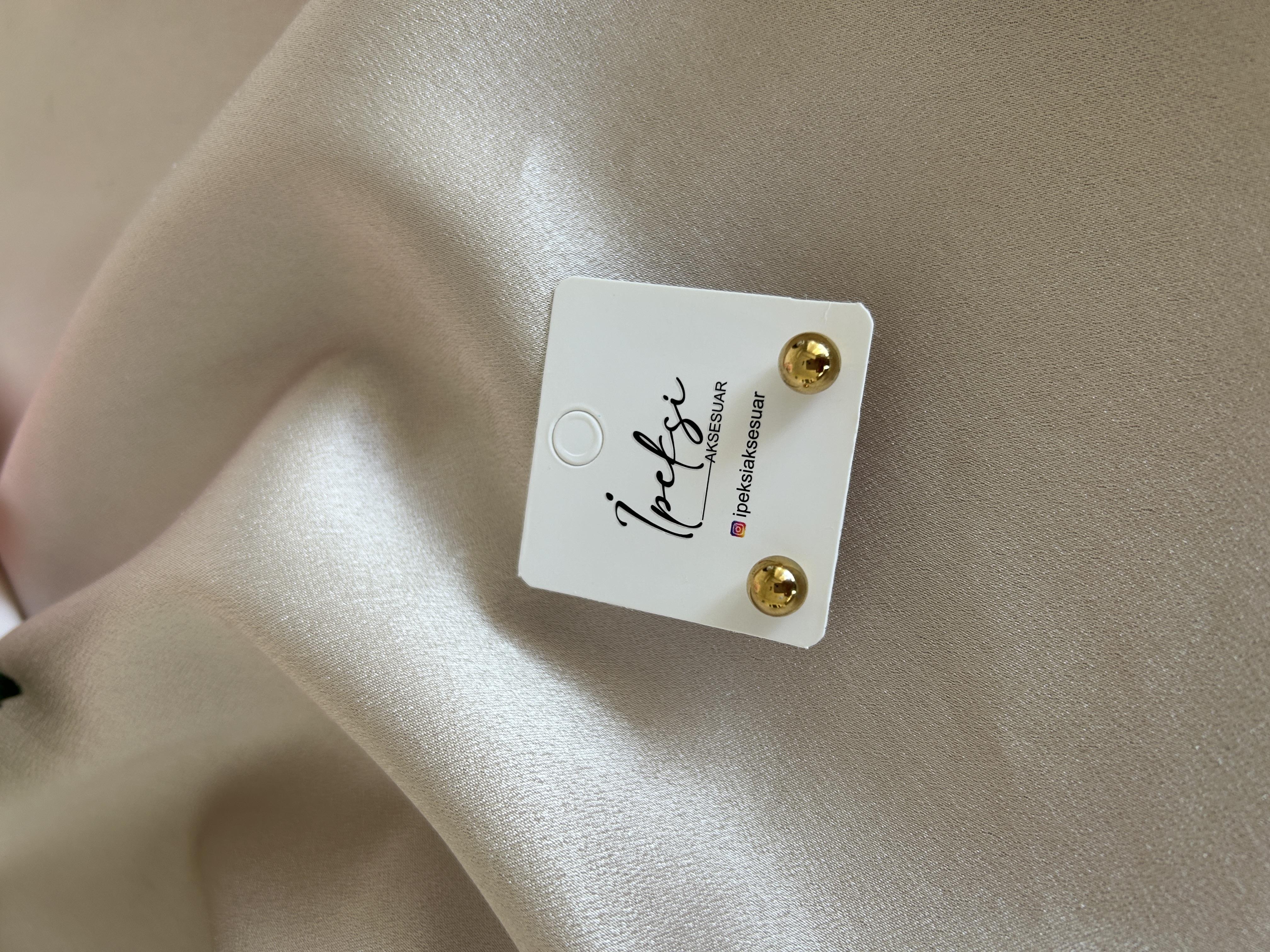 Top model gold çelik küpe 