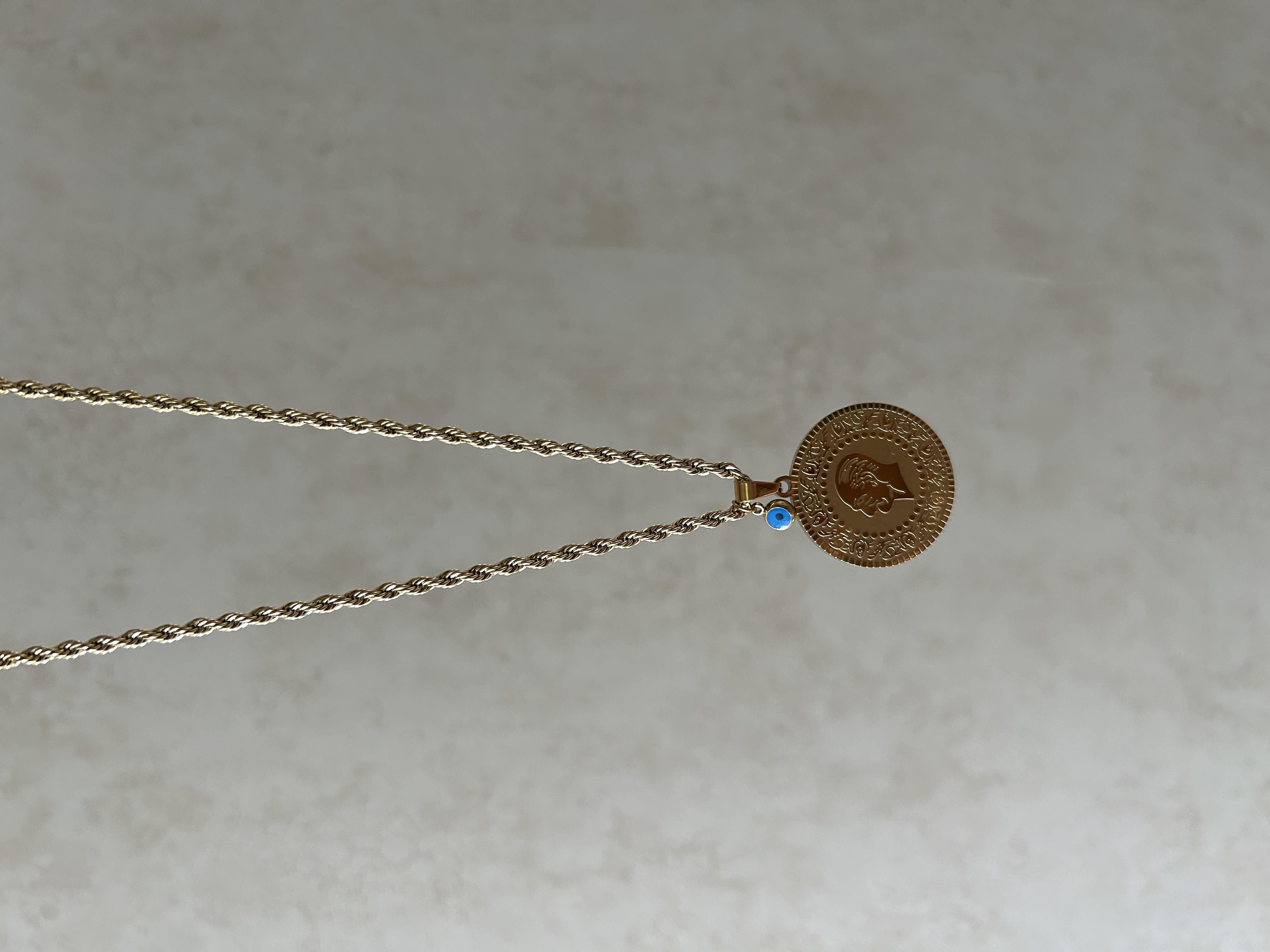 Ata model burgu kolye 