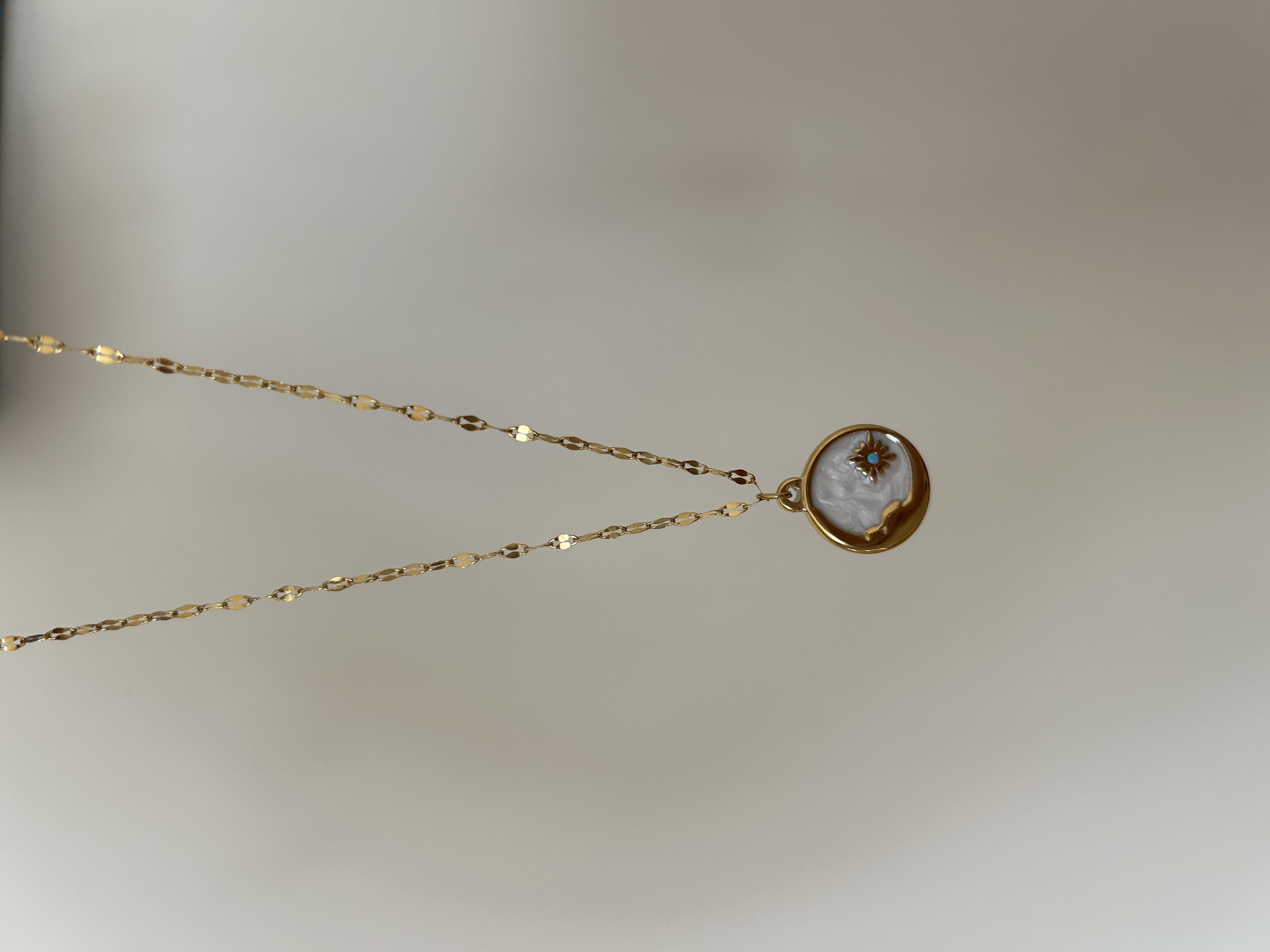 Ay model çelik kolye 