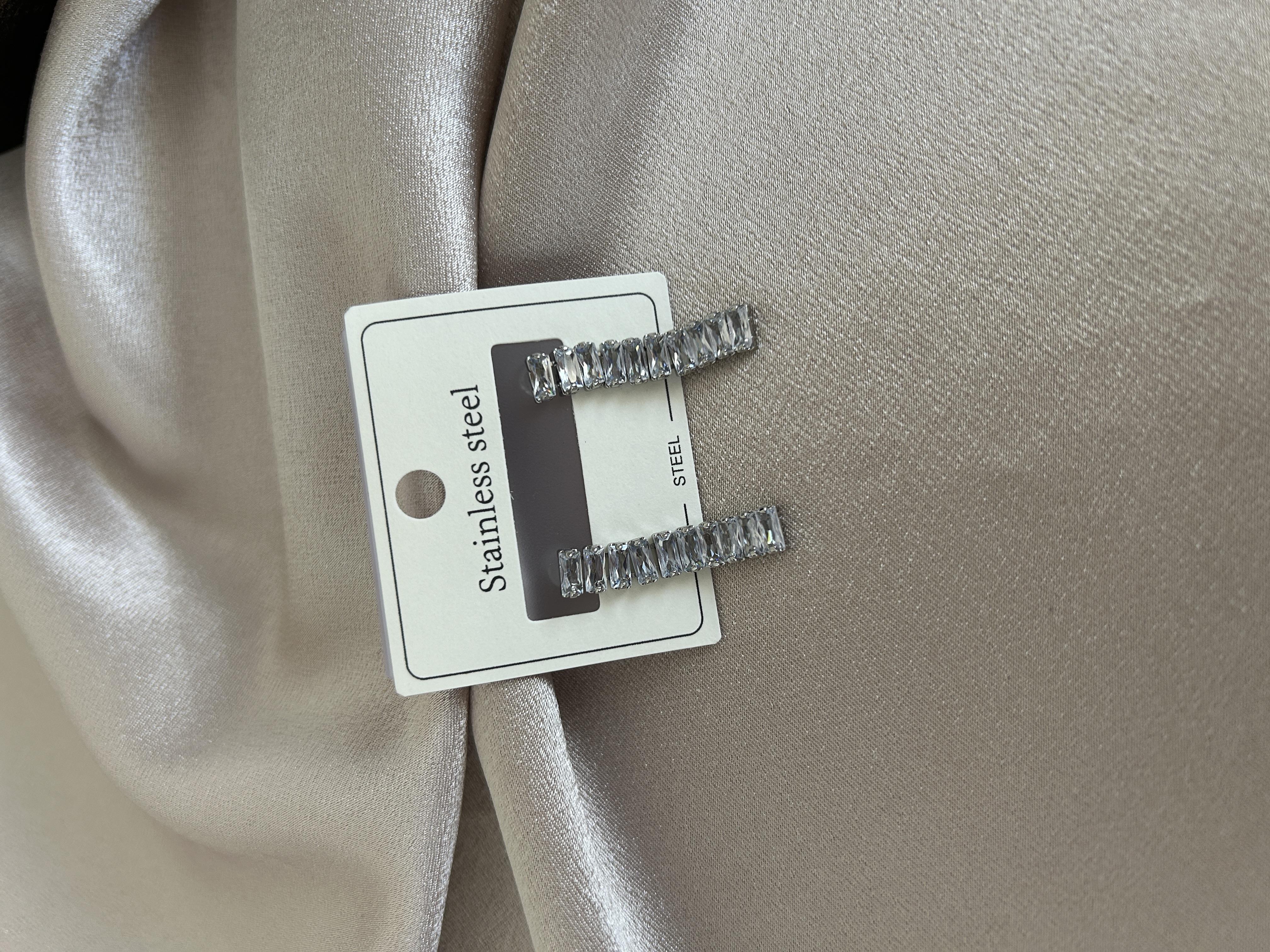 Baget su yolu gümüş küpe 