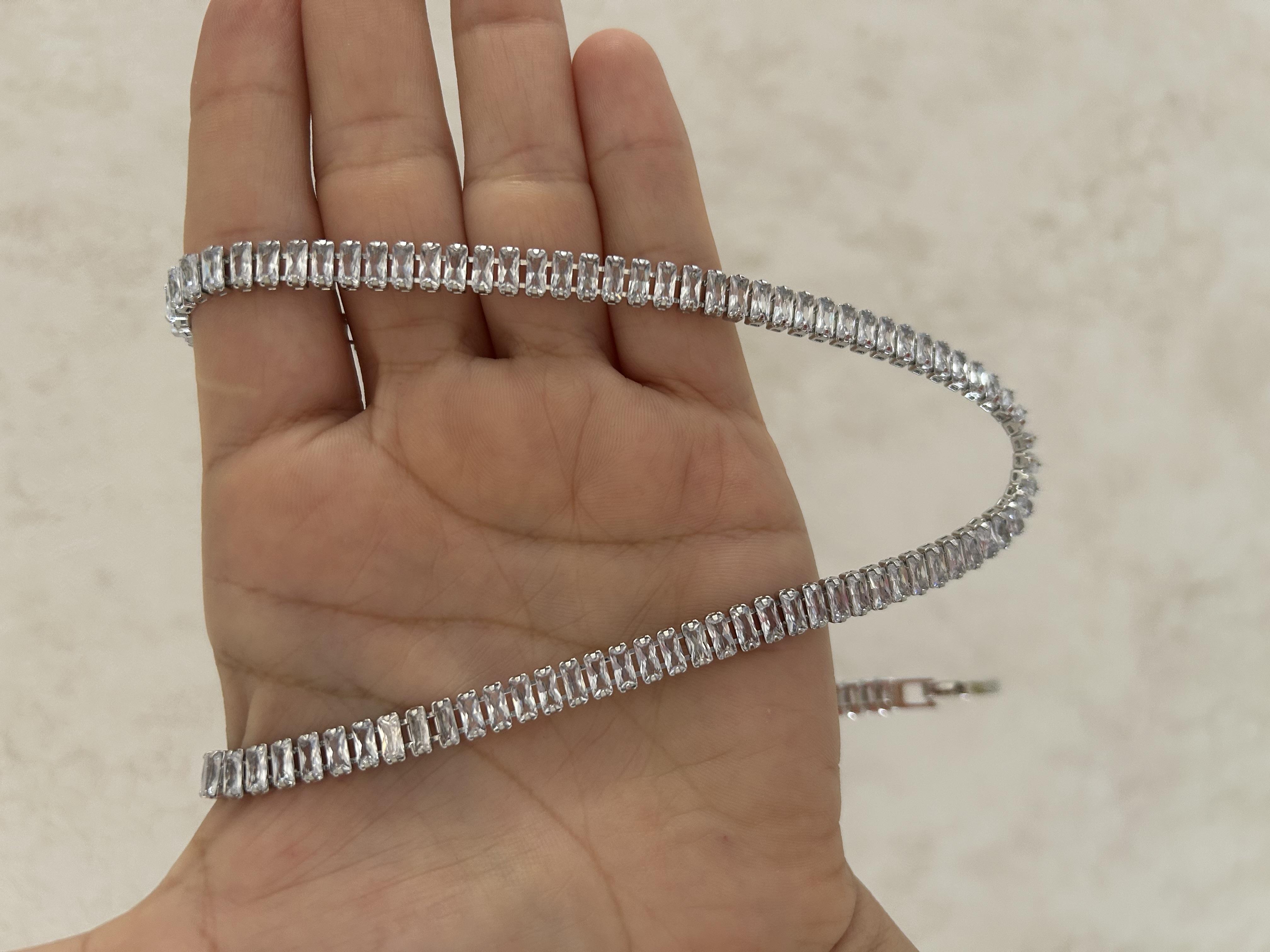 Baget taşlı gümüş su yolu kolye 