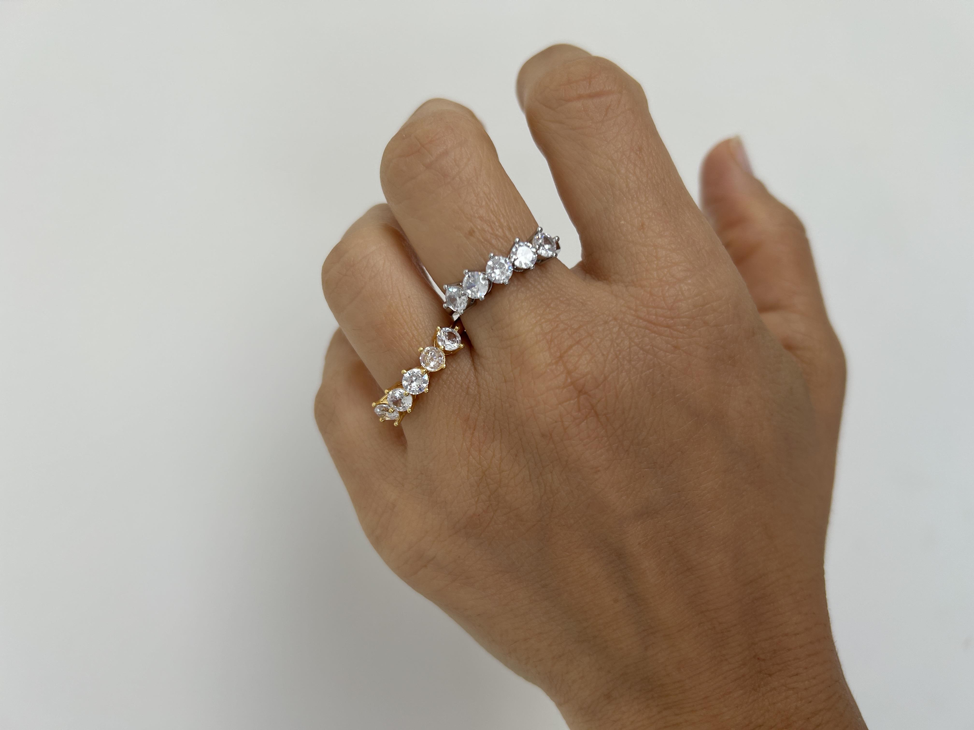 Beş taş model çelik yüzük 