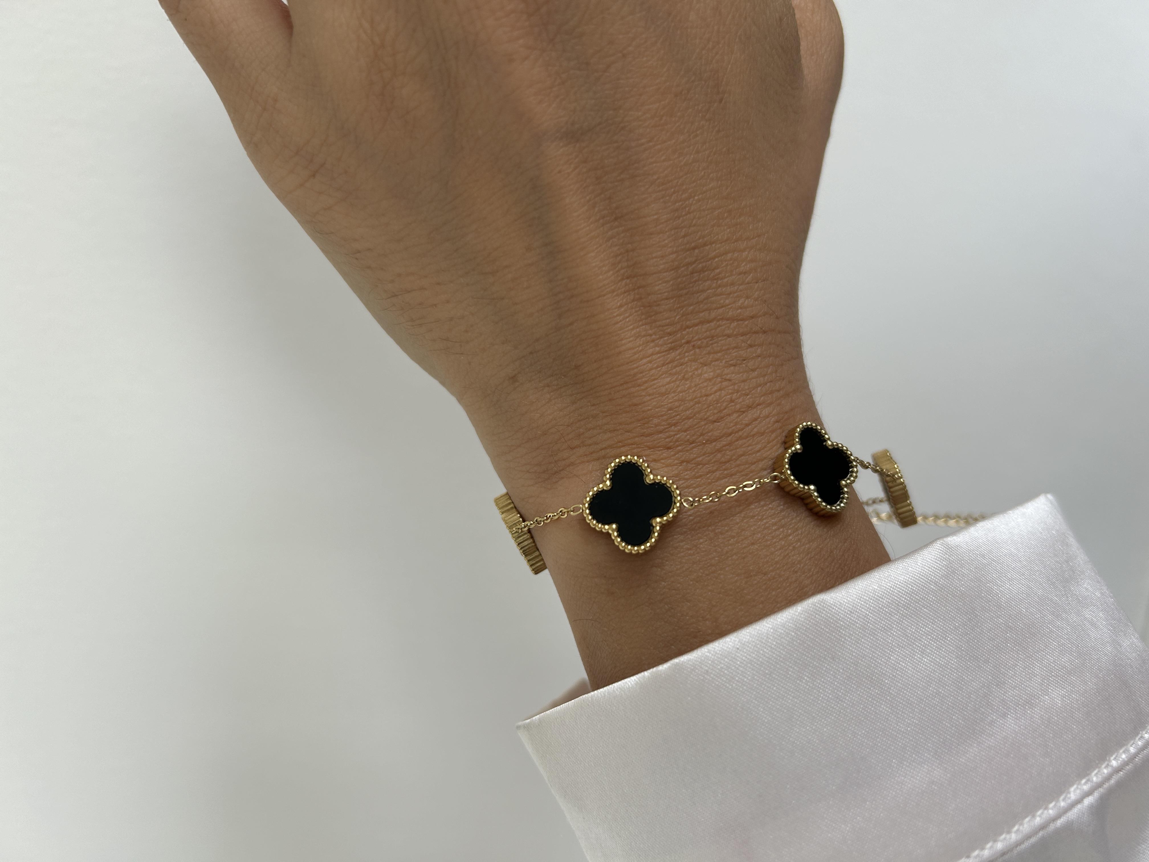 Beşli Siyah Yonca Bileklik