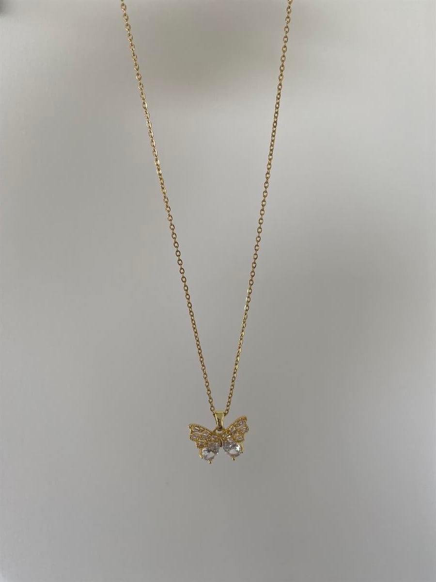 Beyaz taşlı kelebekli kolye