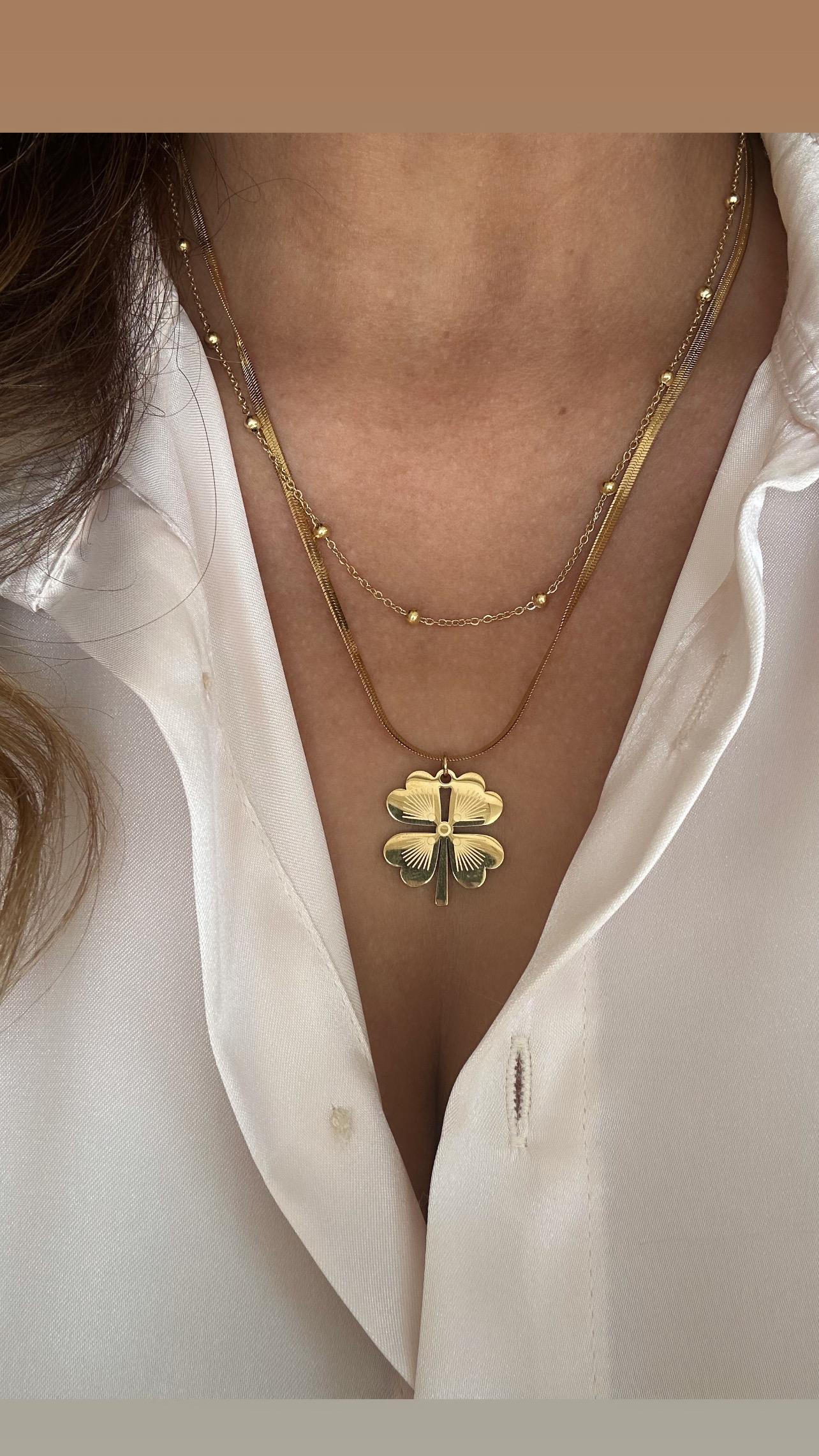 Çift zincirli yonca çelik kolye 