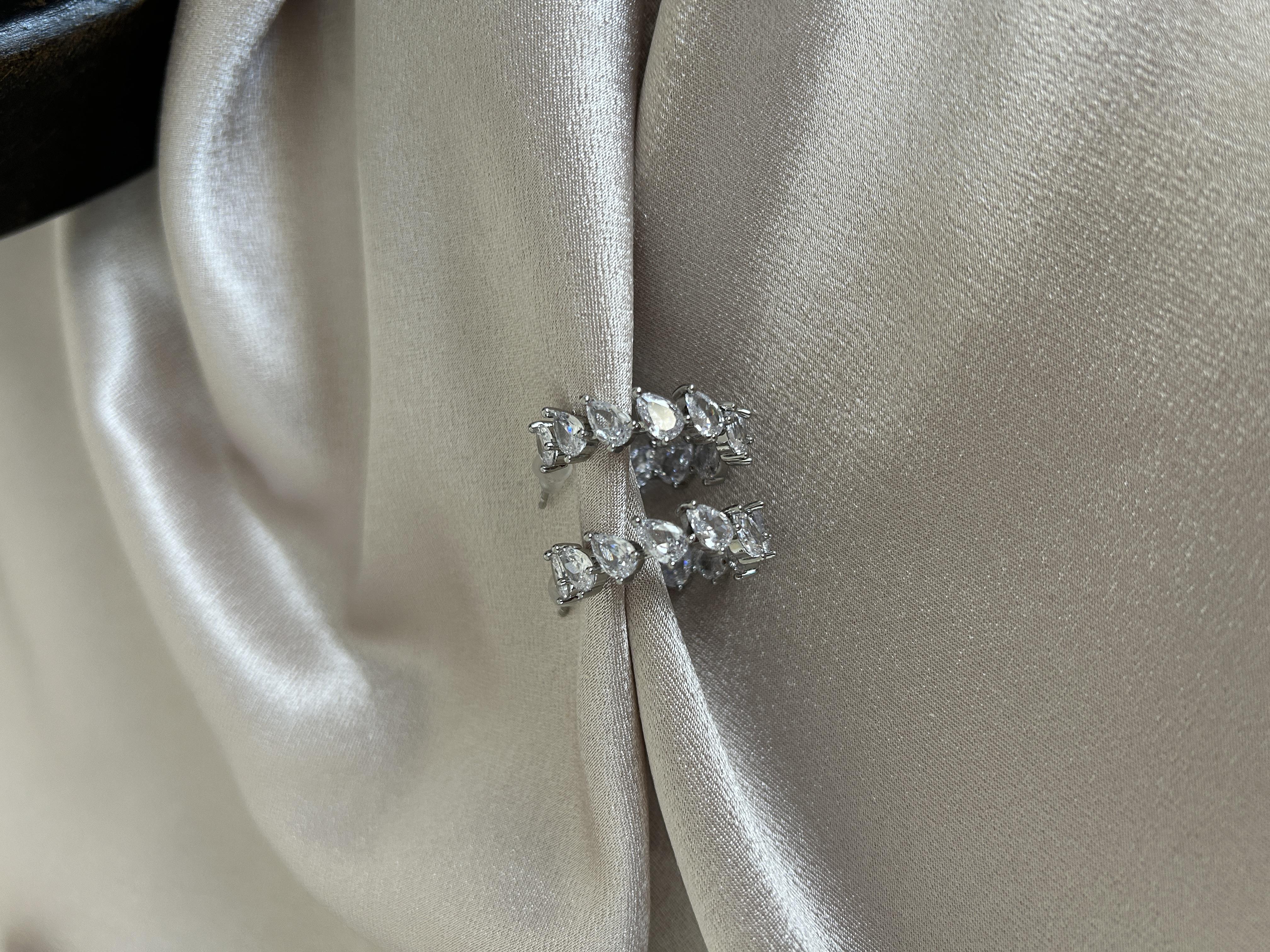 Damla model halka gümüş küpe 