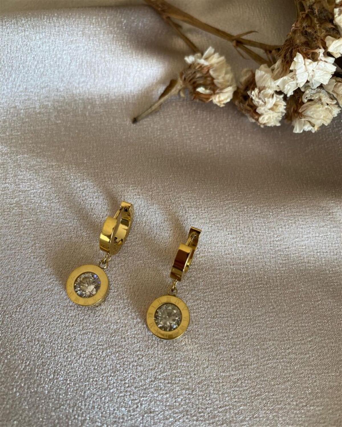 Gold taşlı küpe