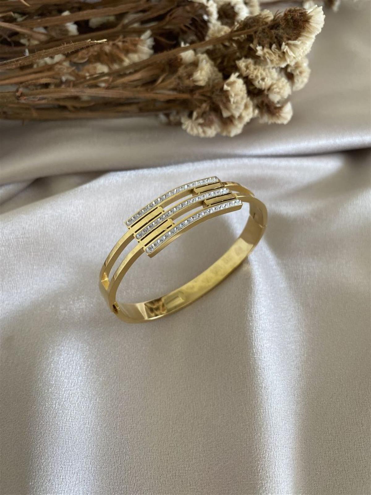 Kaburga model taşlı kelepçe