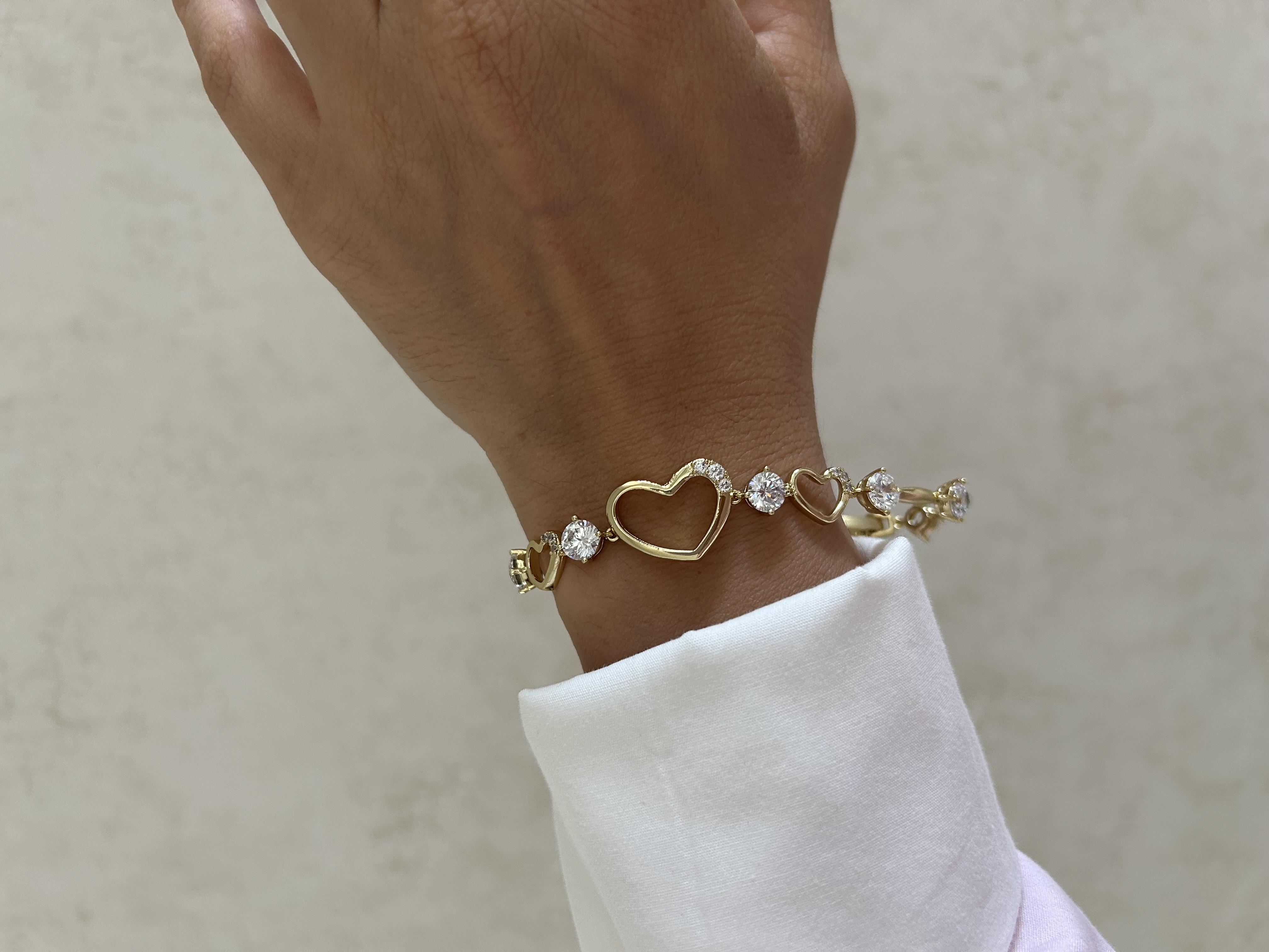 Kalpli sıra taşlı 14K künye 