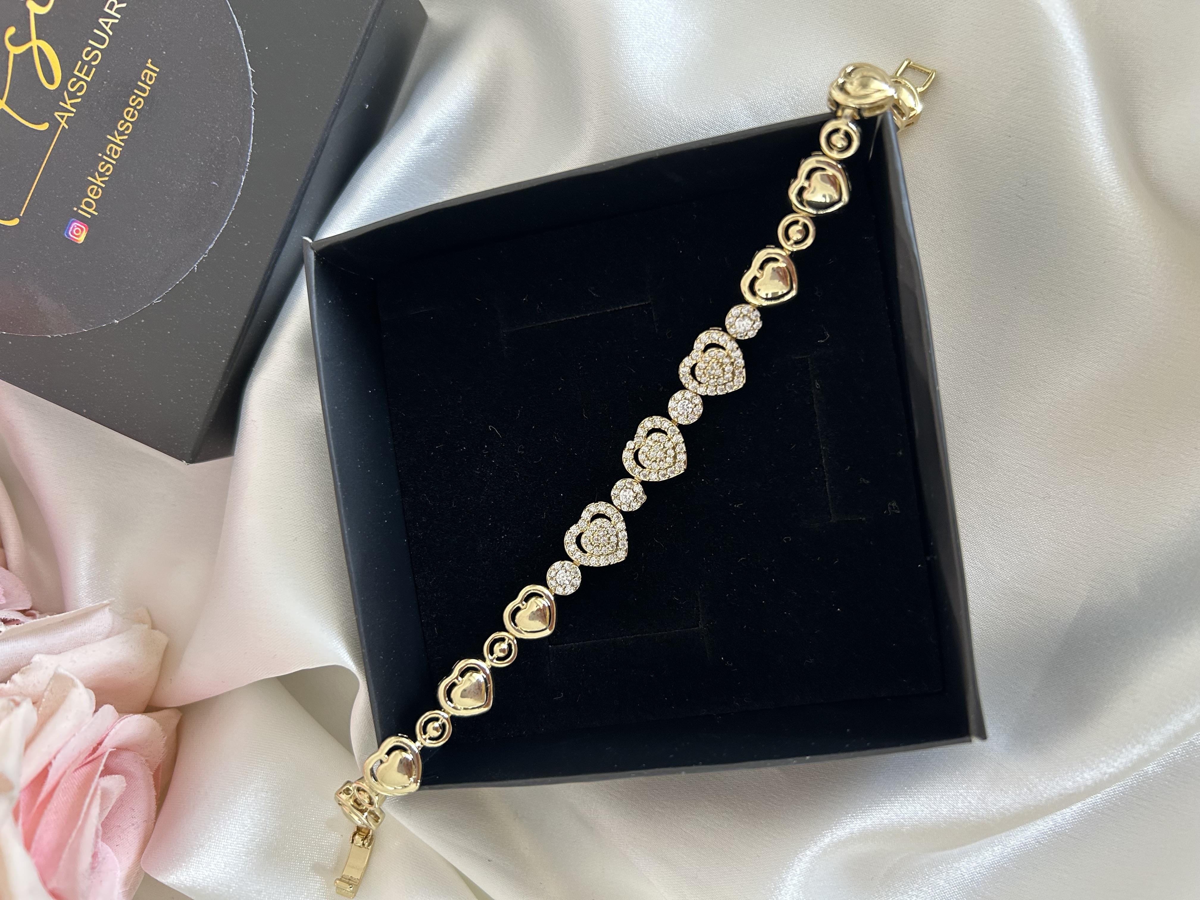 Kalpli sıra taşlı 14k künye 