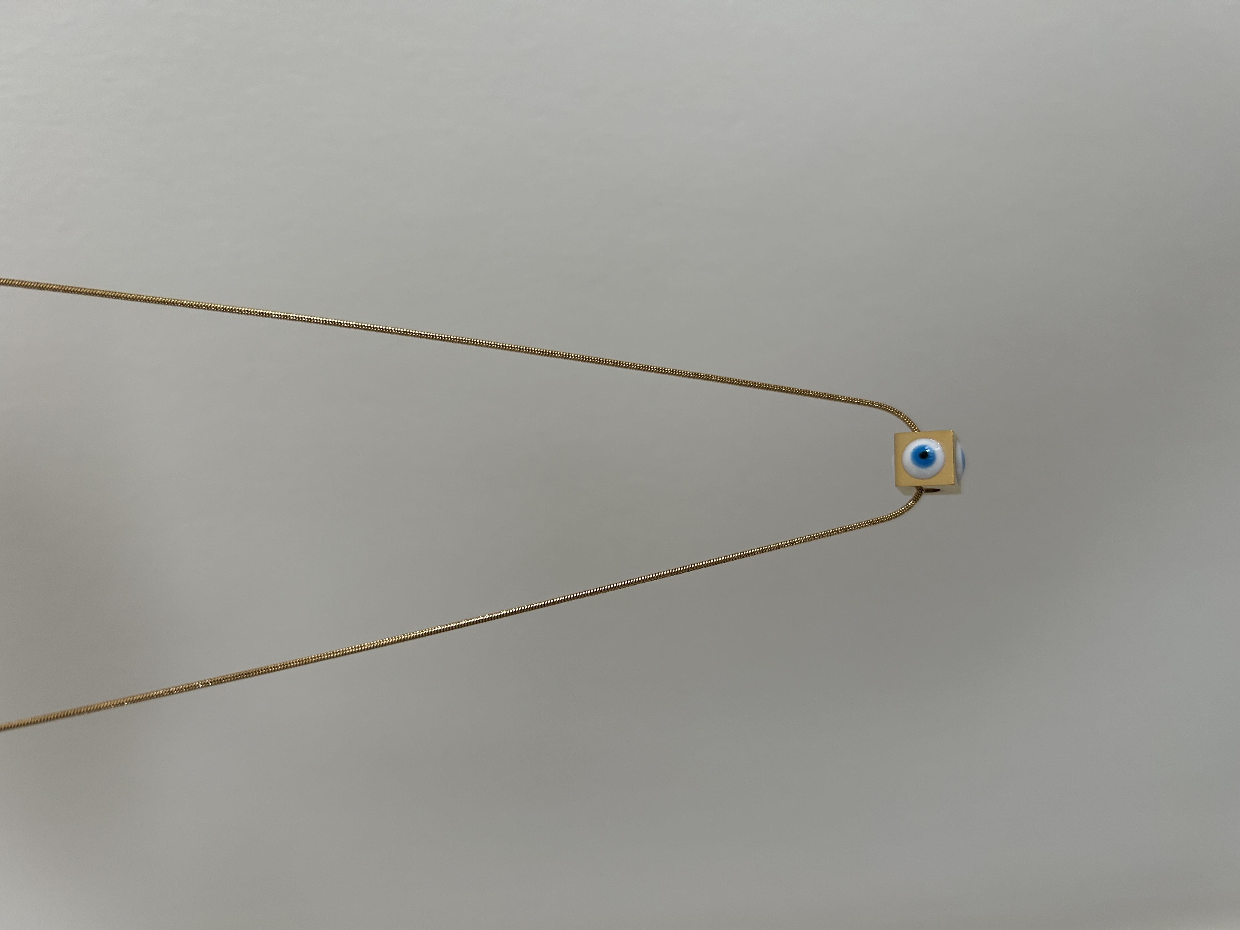 Küp model nazar kolye 