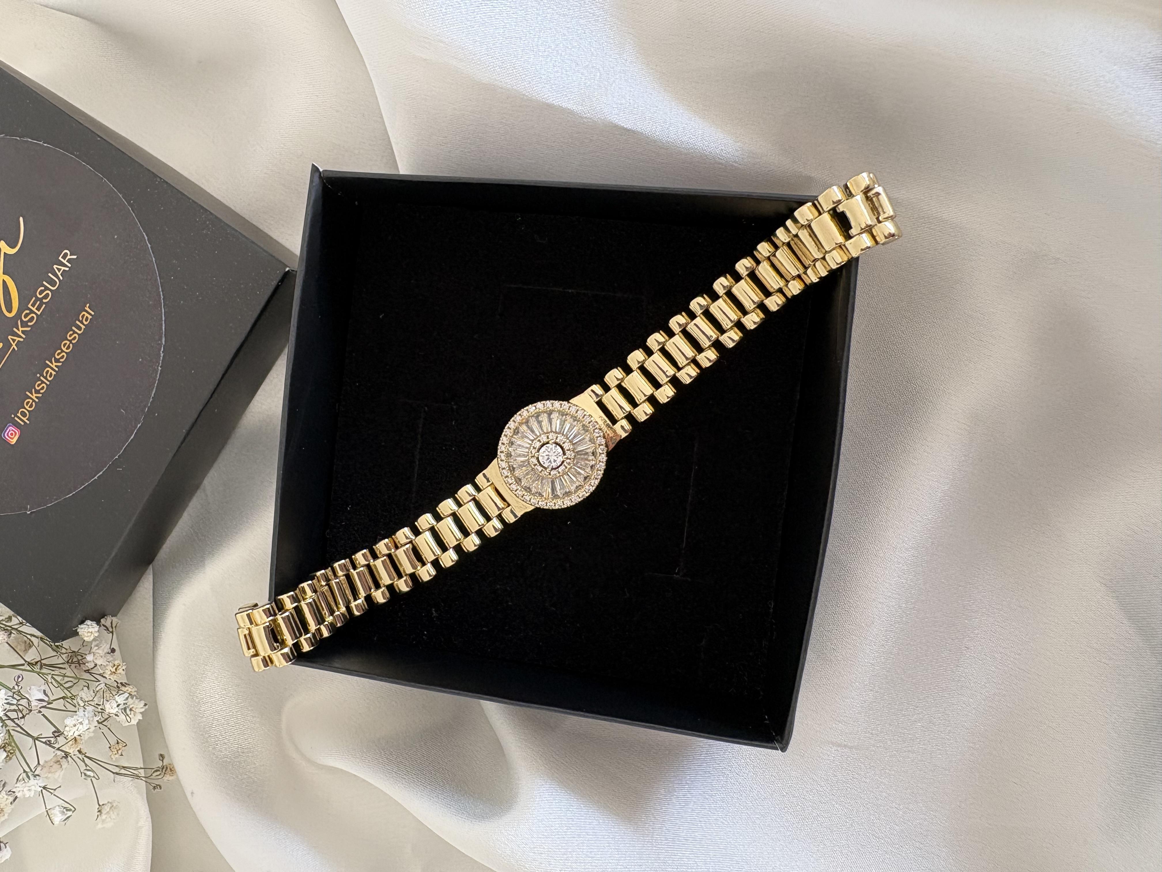 Saat model taşlı Rolex özel seri künye 