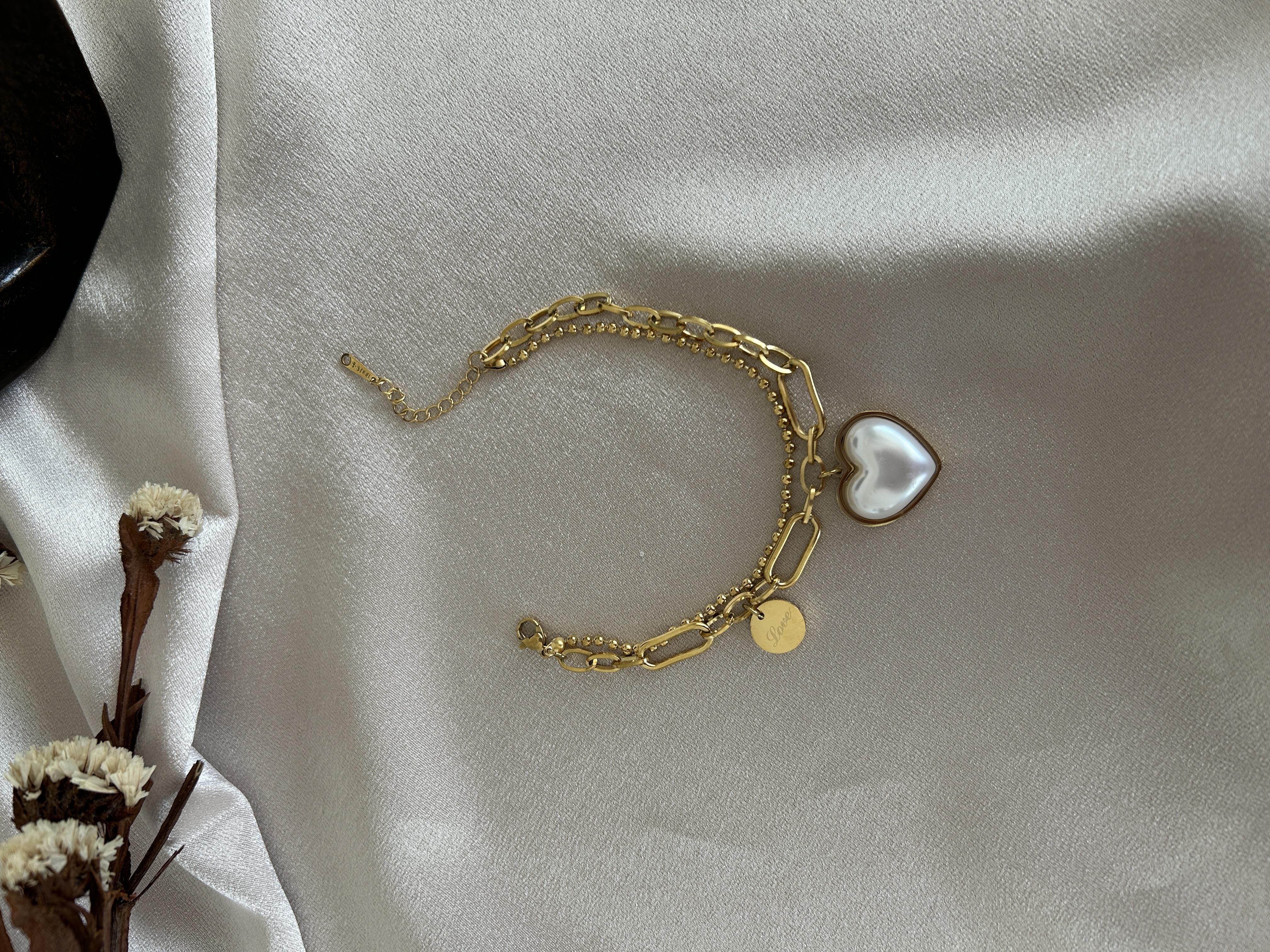 Sedef Kalpli Bileklik