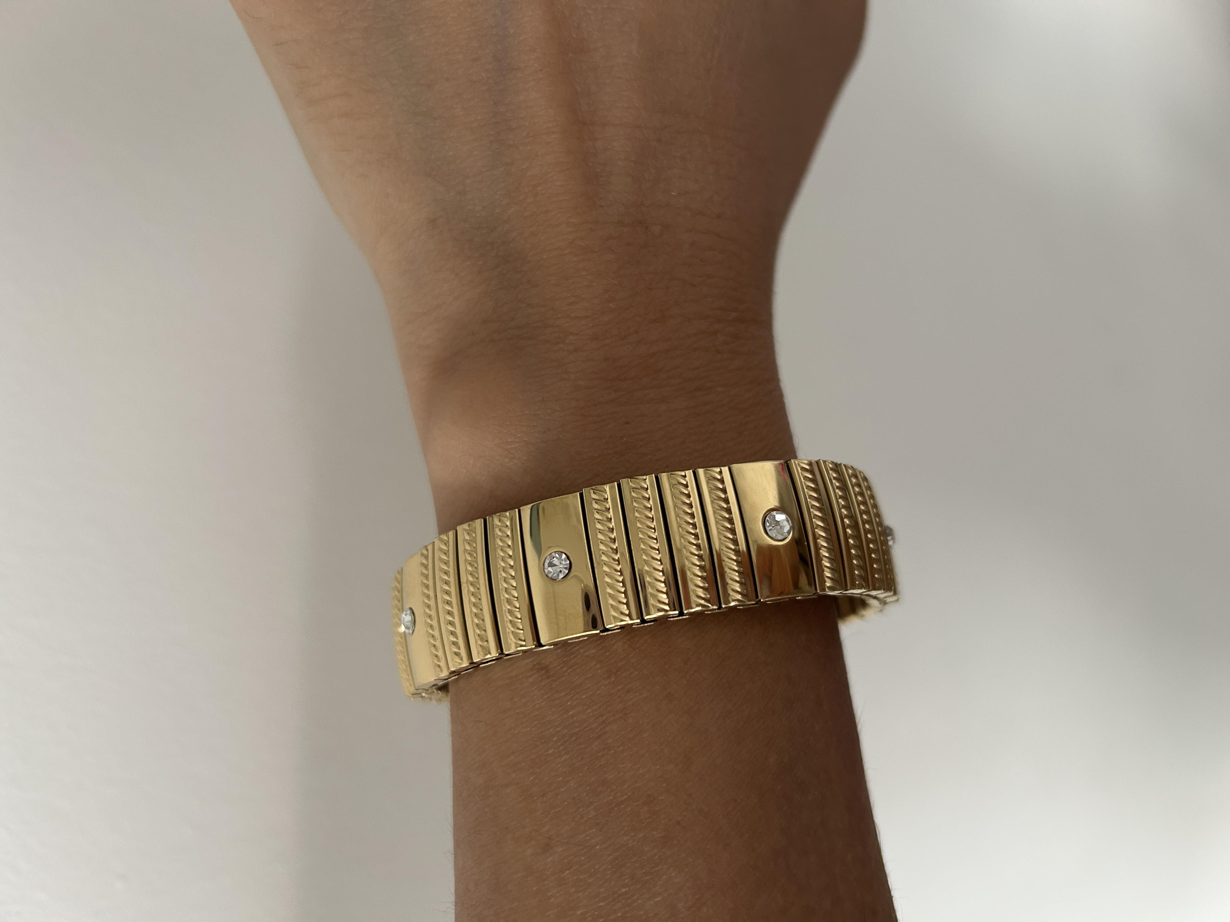 Taşlı gold esnek bileklik 