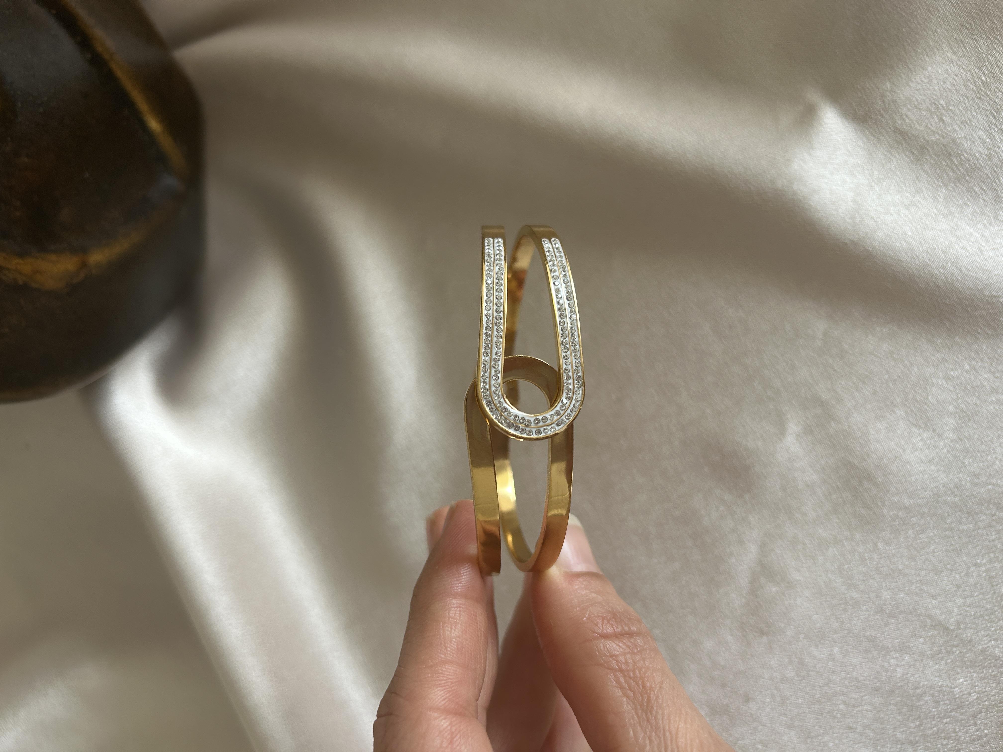 Taşlı kuyumcu model yaylı kelepçe 