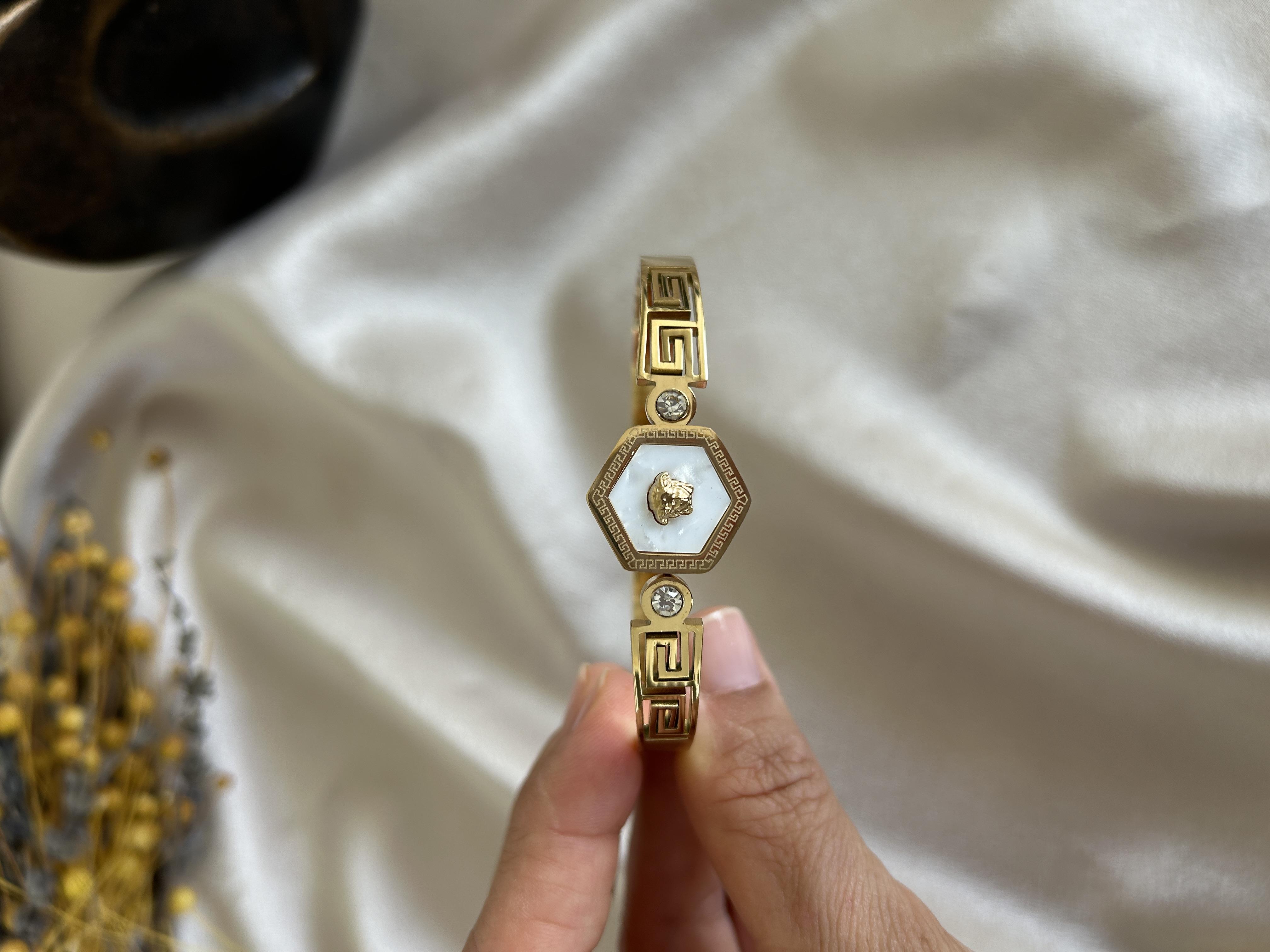 Versage beyaz model çelik kelepçe 