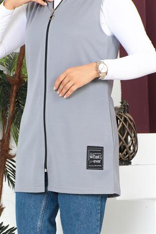 Fermuarlı Arma Detaylı Spor Yelek-Gri