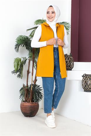 Fermuarlı Arma Detaylı Spor Yelek-Safran