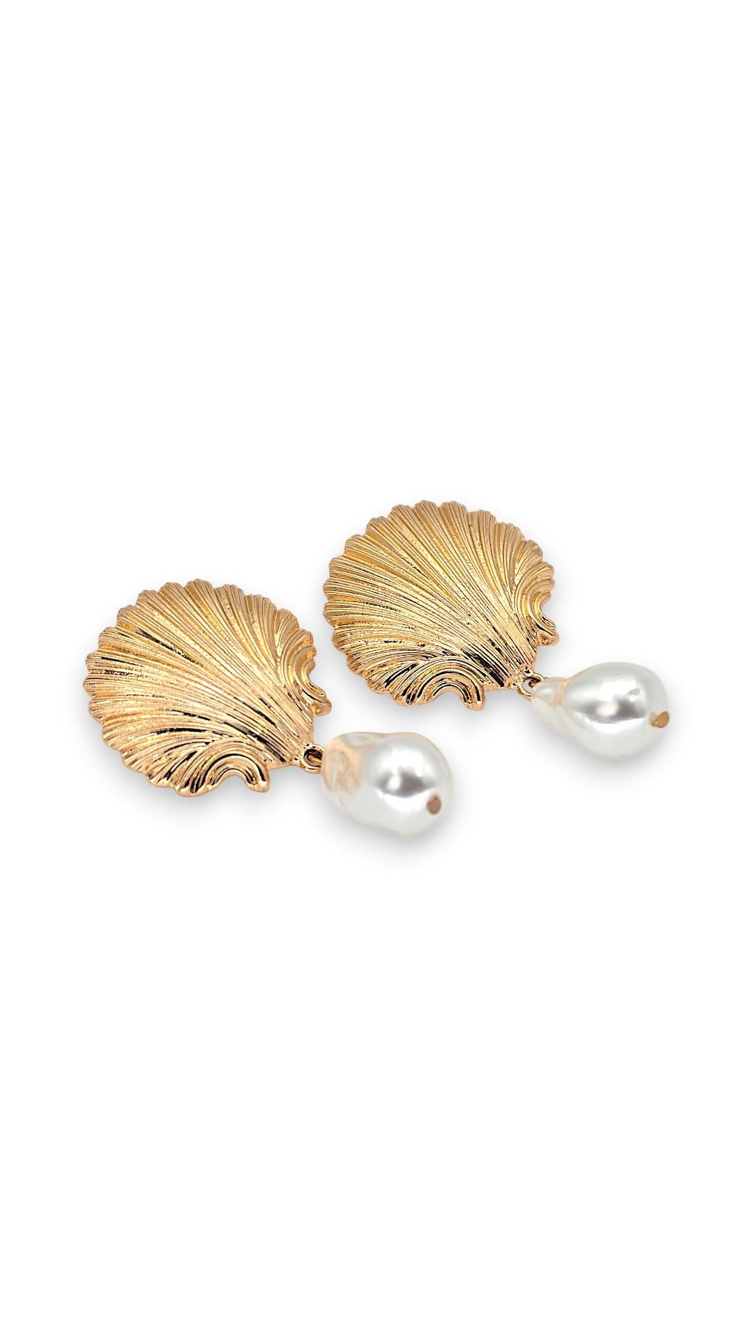 Gold Sallantılı İnci Detay Midye Küpe 6.5cm