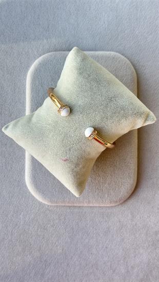 Beyaz Topçuklu Kelepçe