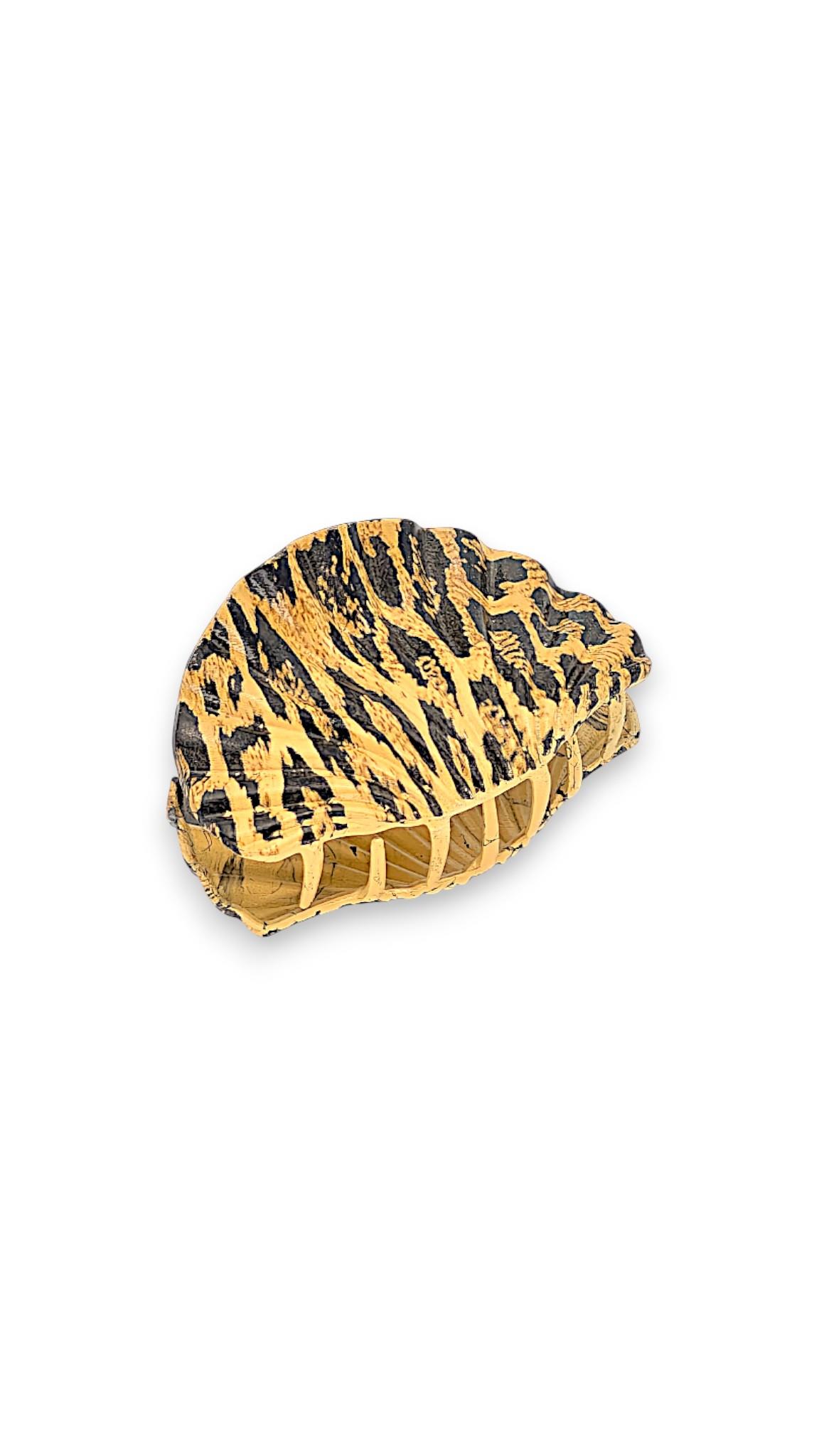 Metal Leopar Mandal Toka